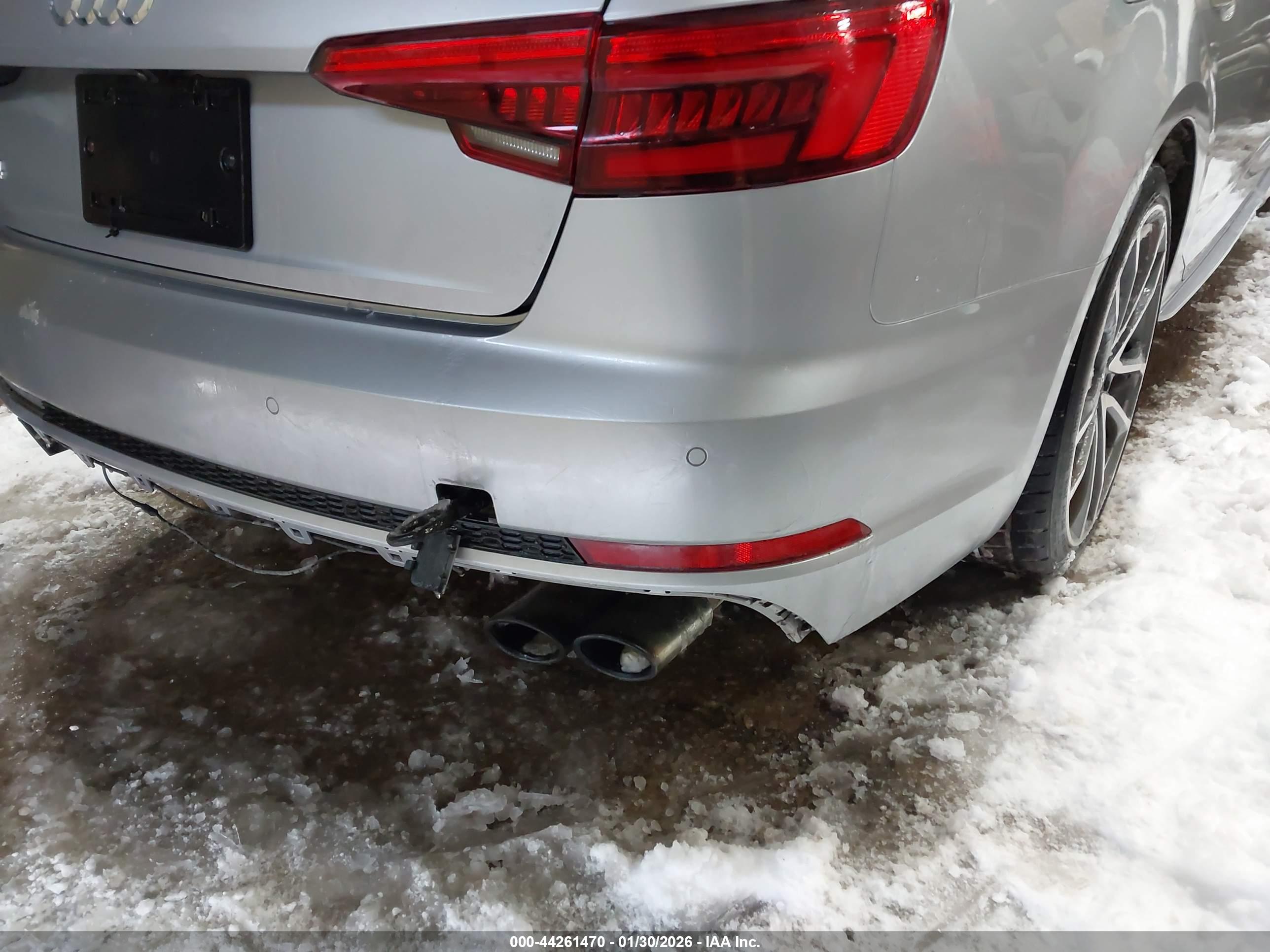 AUDI S4 image 6