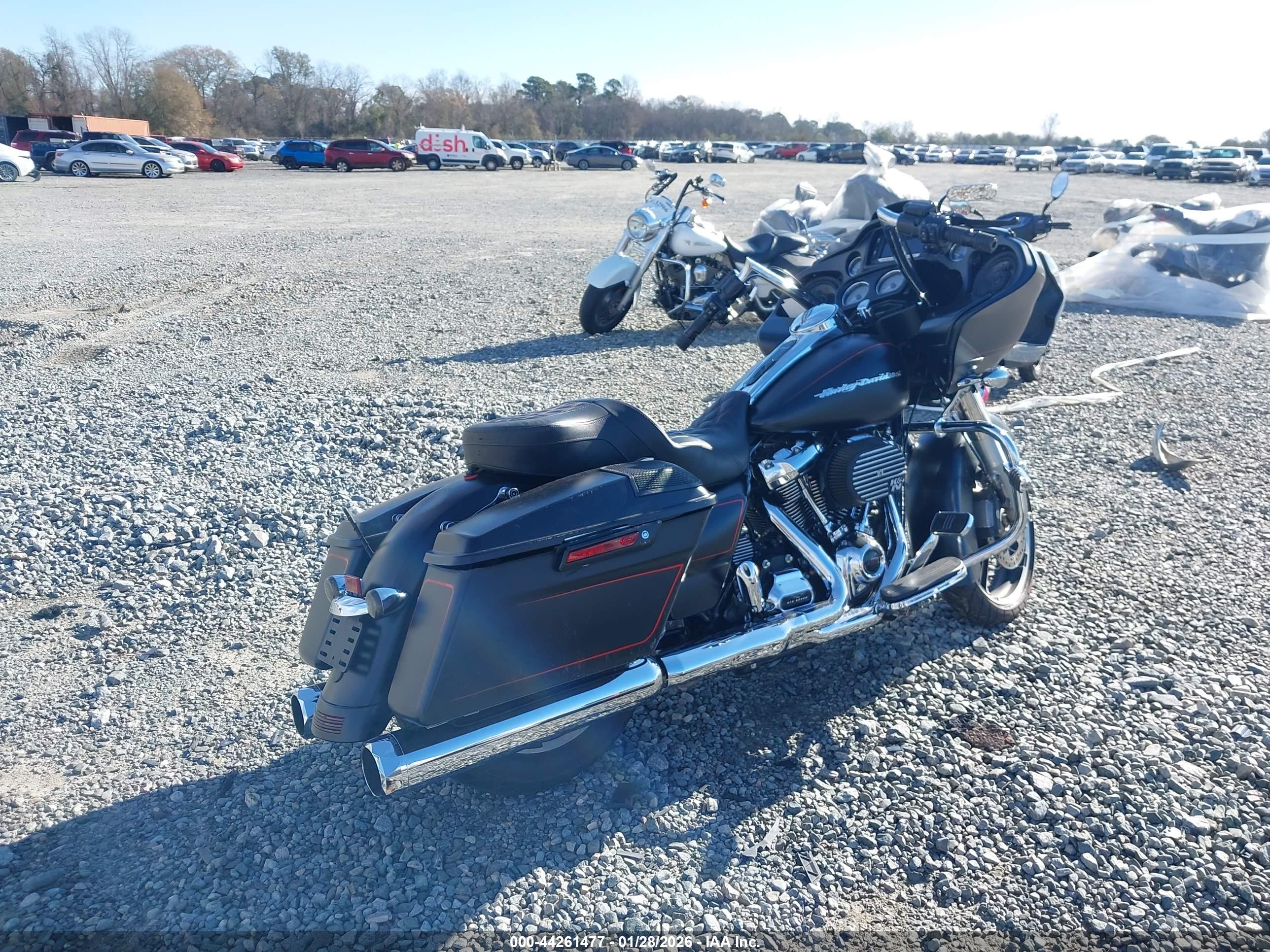 HARLEY-DAVIDSON FLTRXS image 4