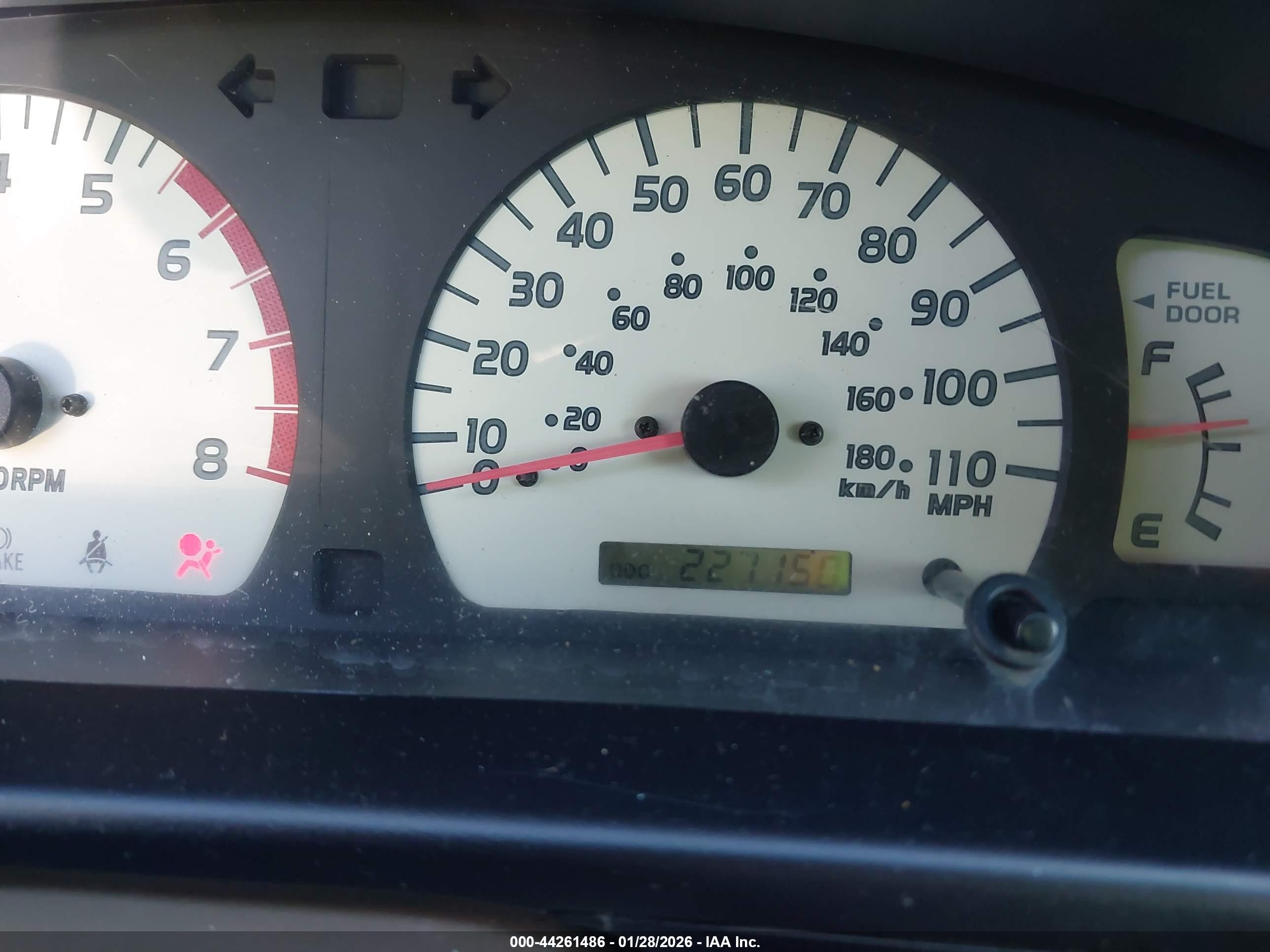 TOYOTA TACOMA image 7