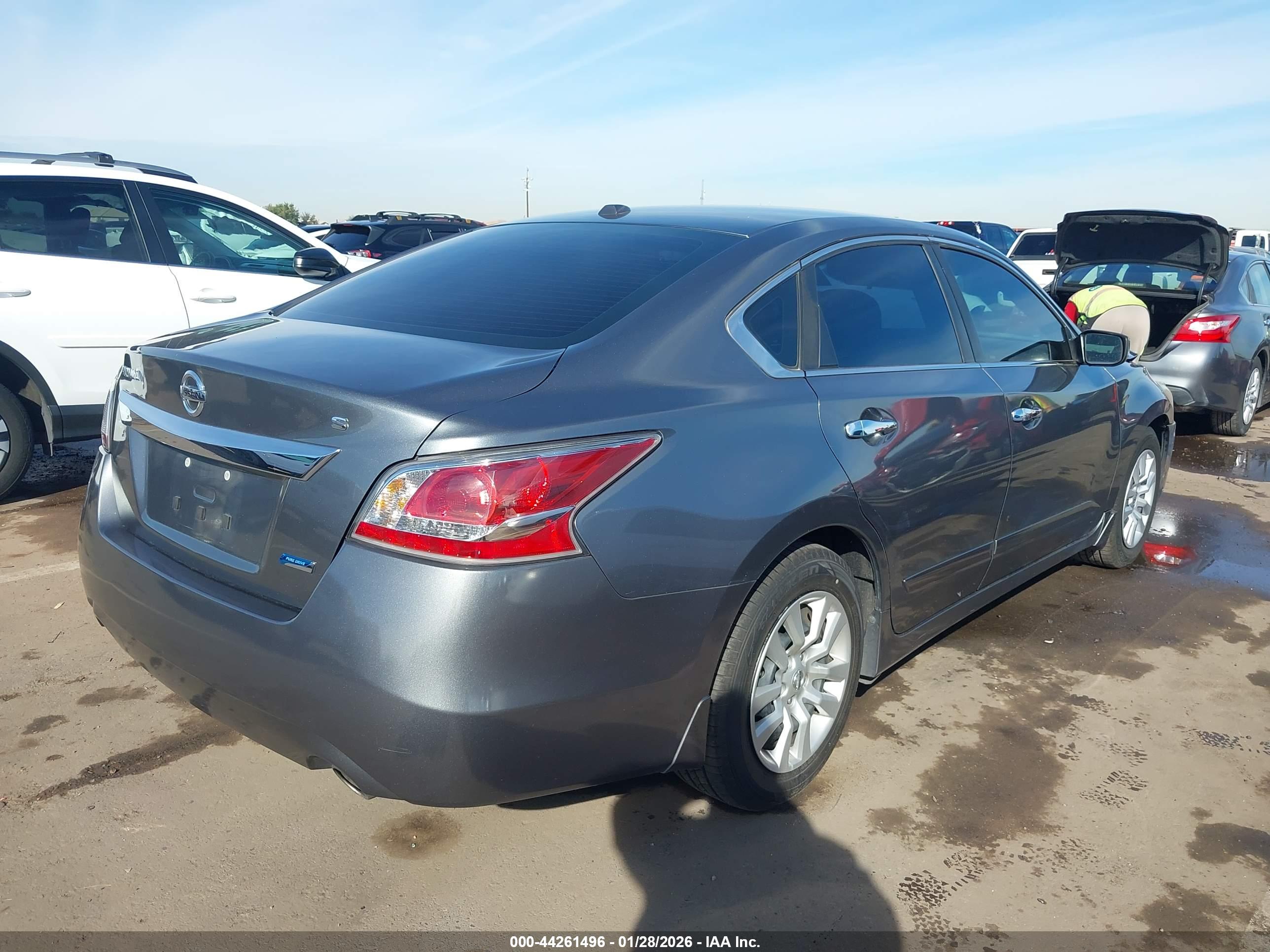 NISSAN ALTIMA image 4