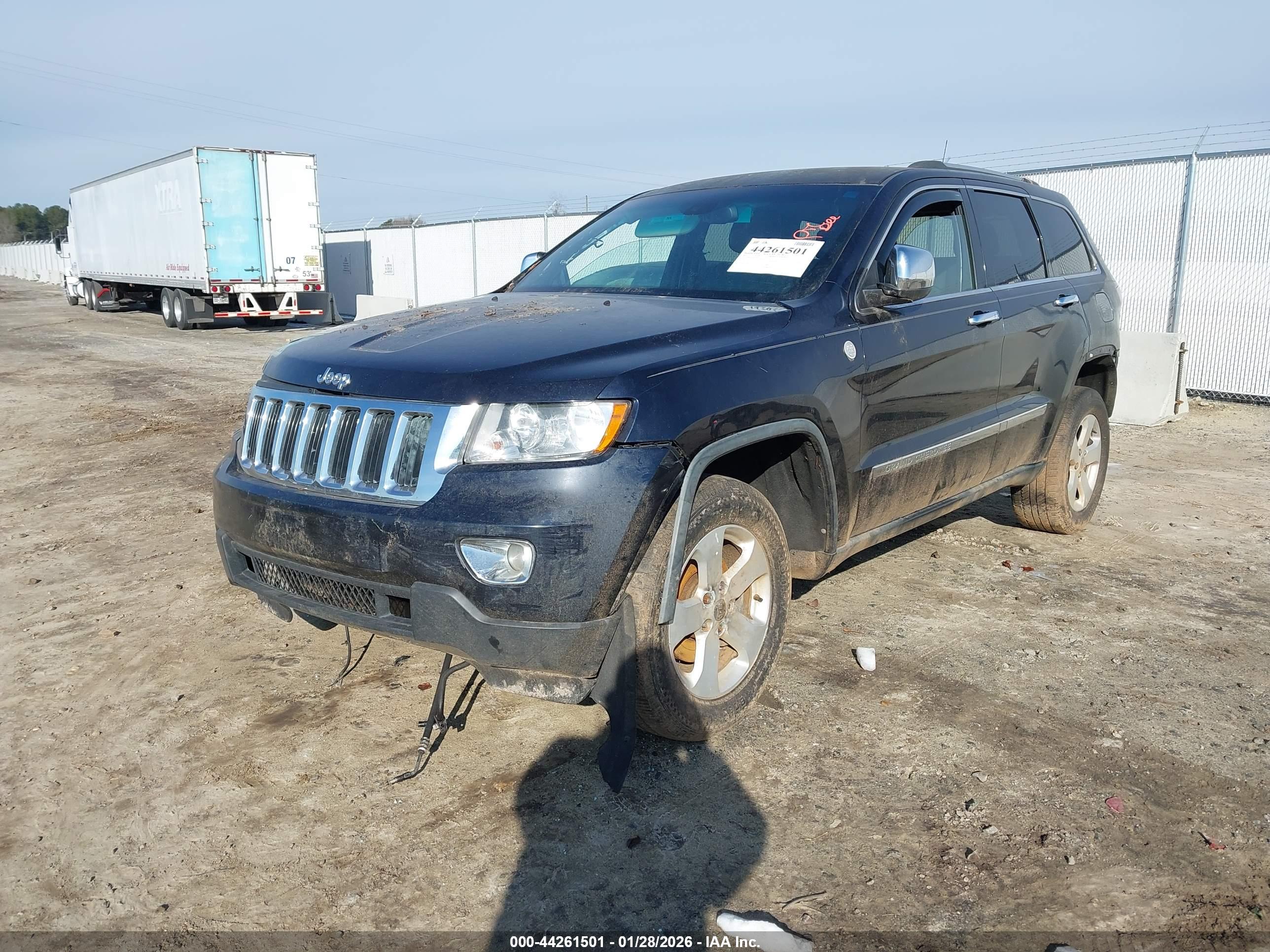 JEEP GRAND image 2