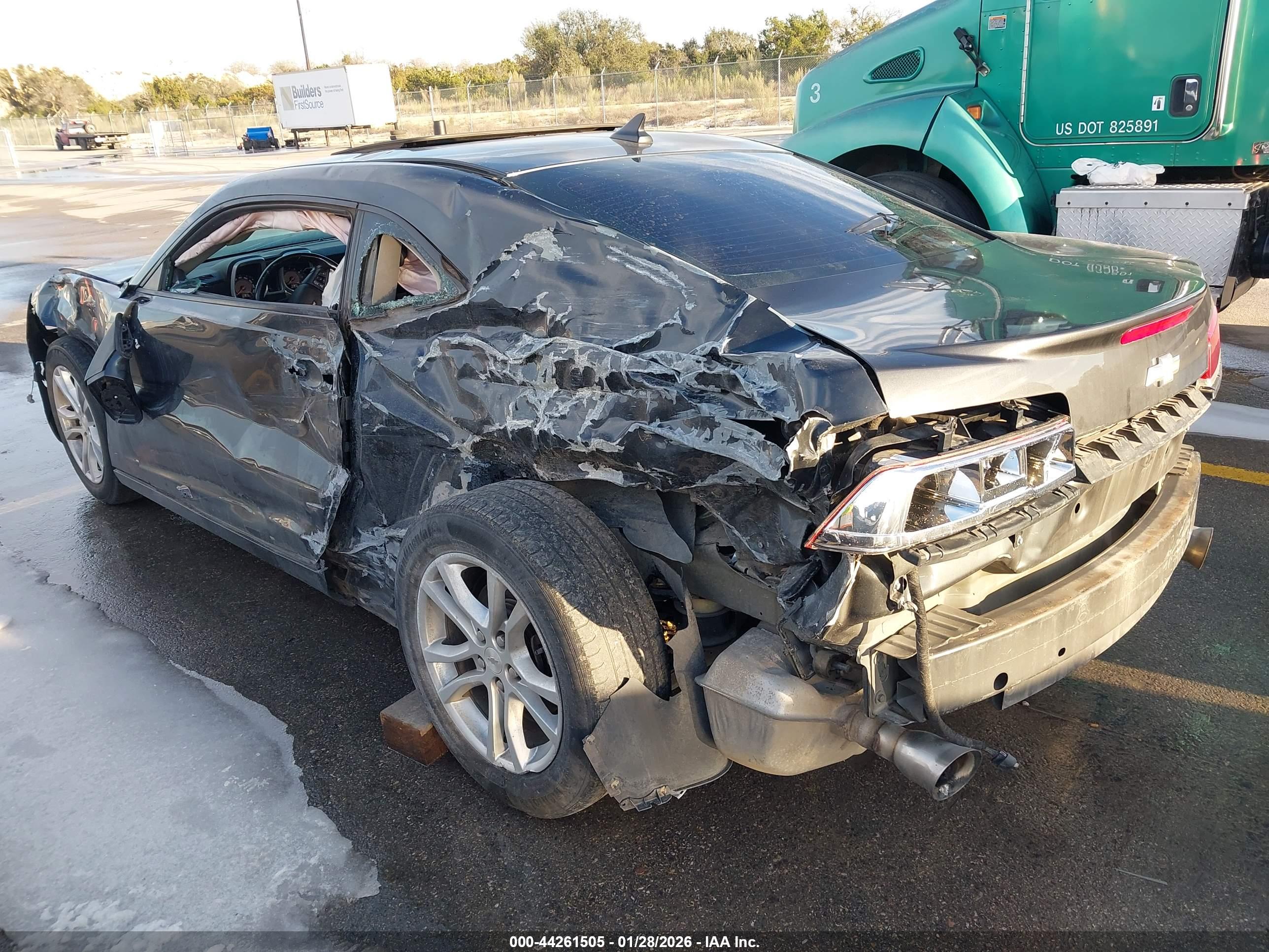 CHEVROLET CAMARO image 6