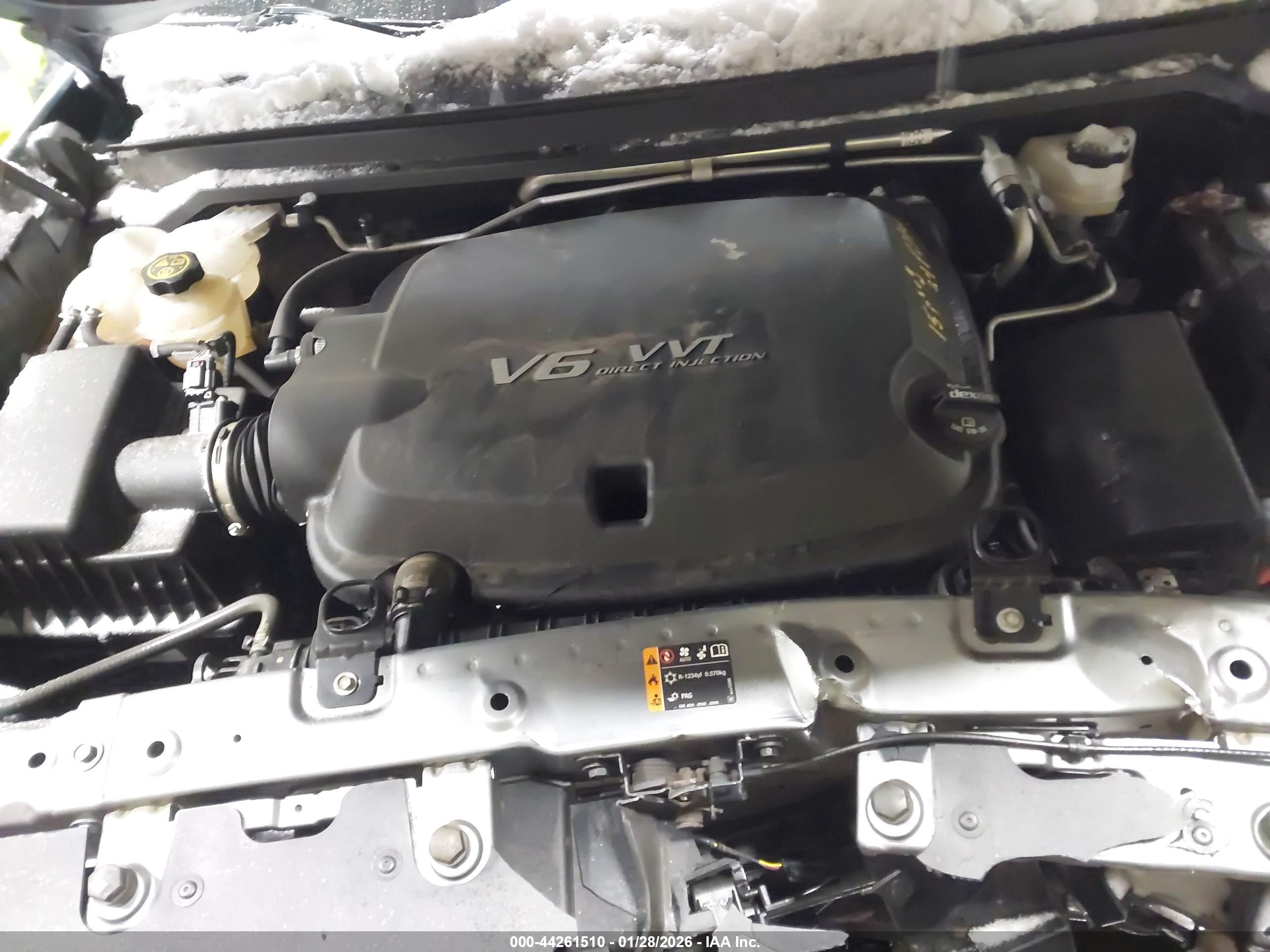CHEVROLET COLORADO image 10