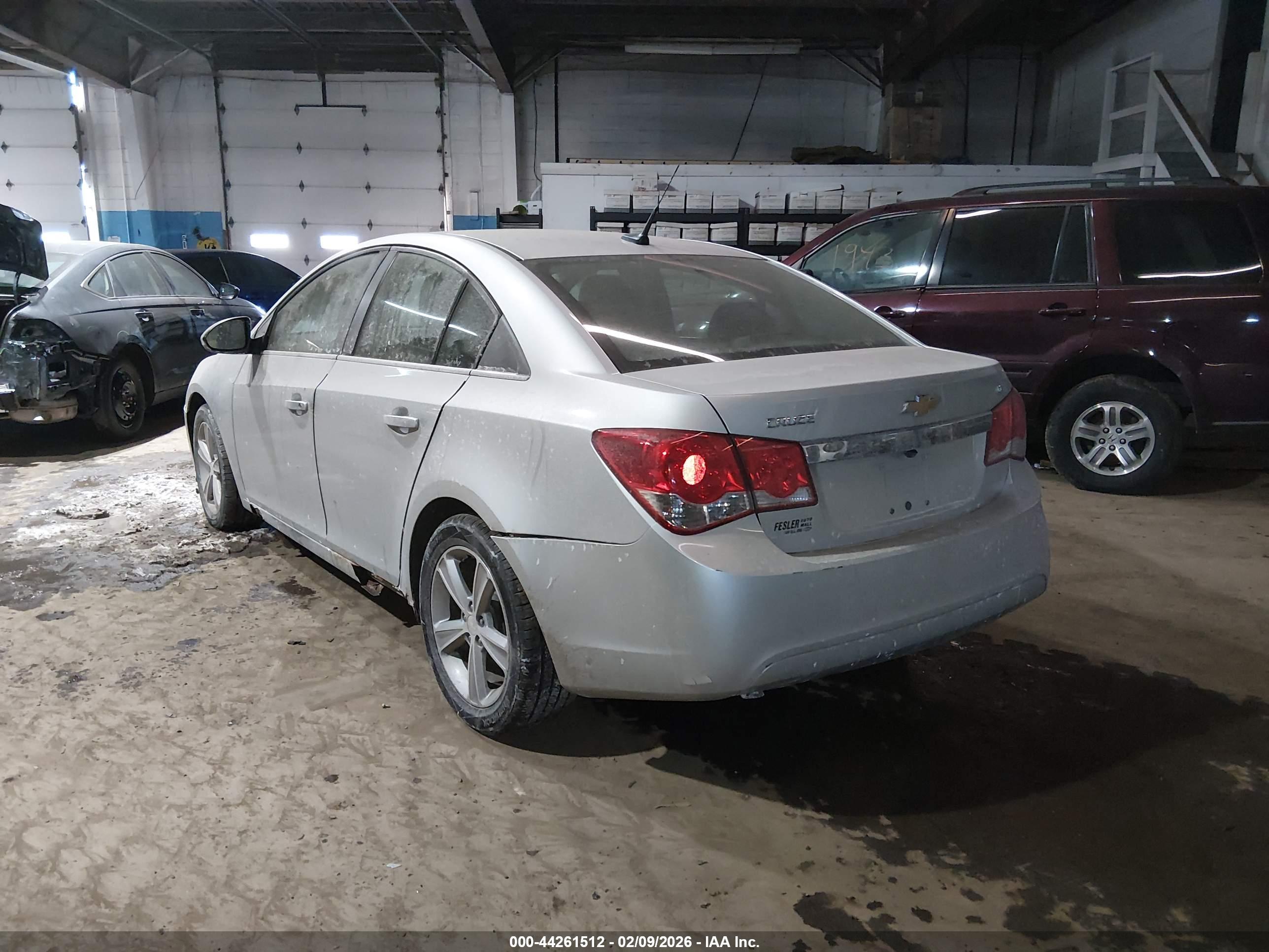 CHEVROLET CRUZE image 3