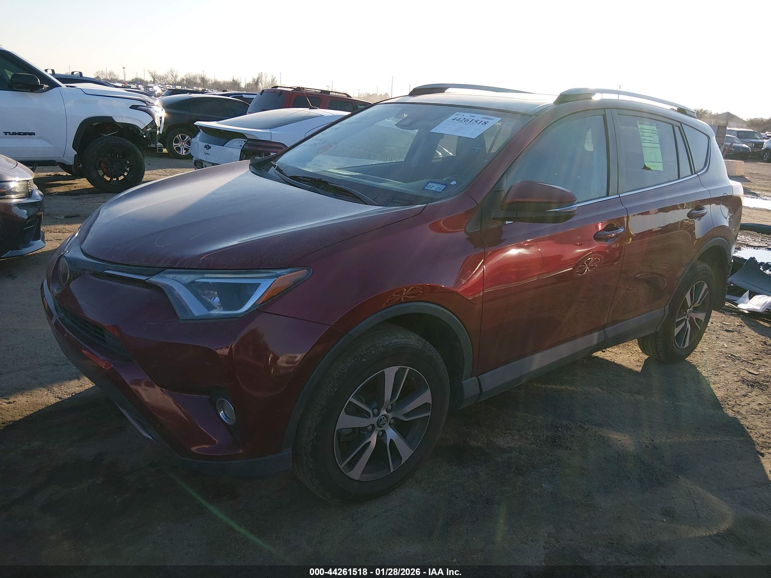 TOYOTA RAV4 image 2