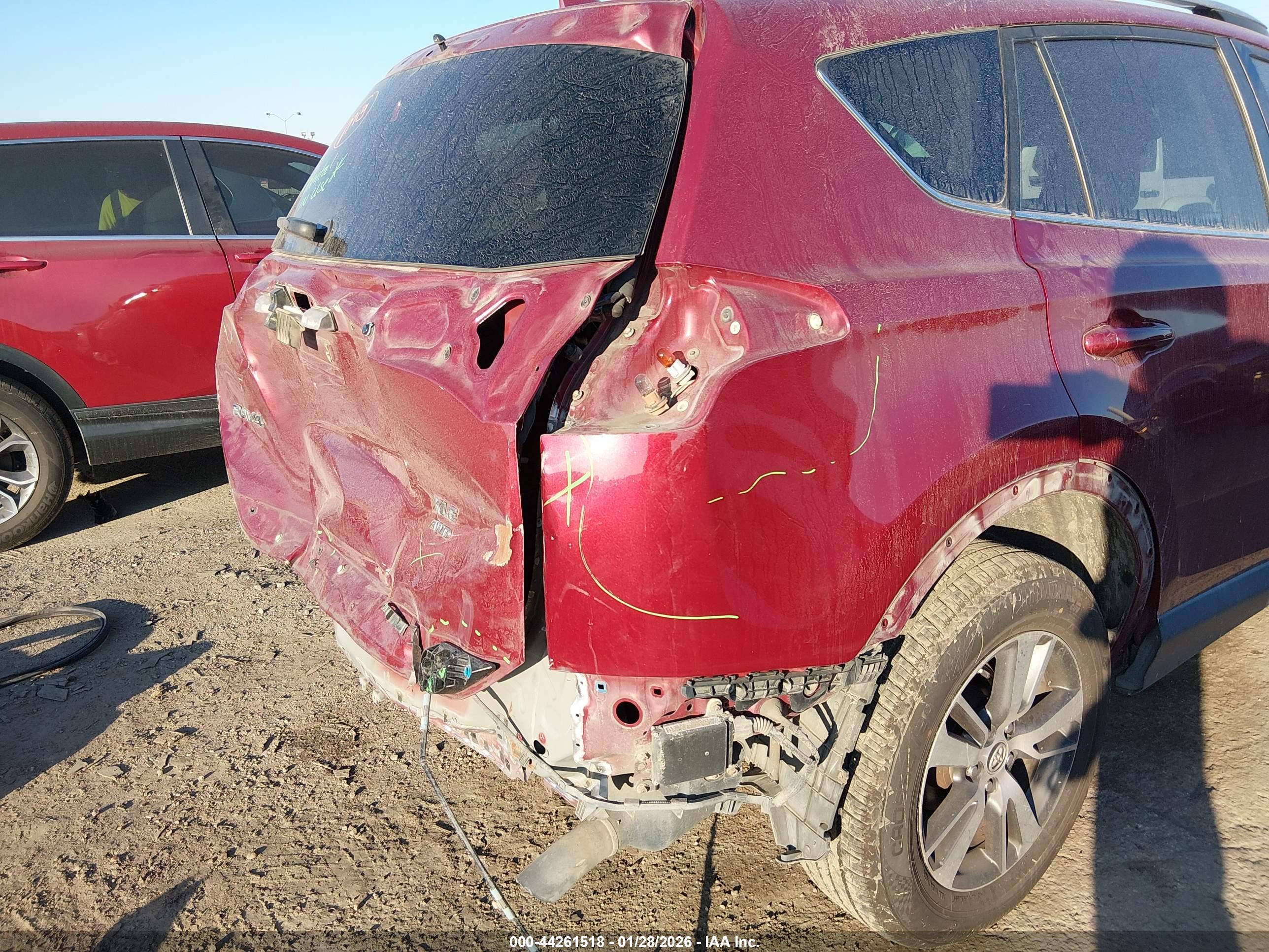 TOYOTA RAV4 image 6