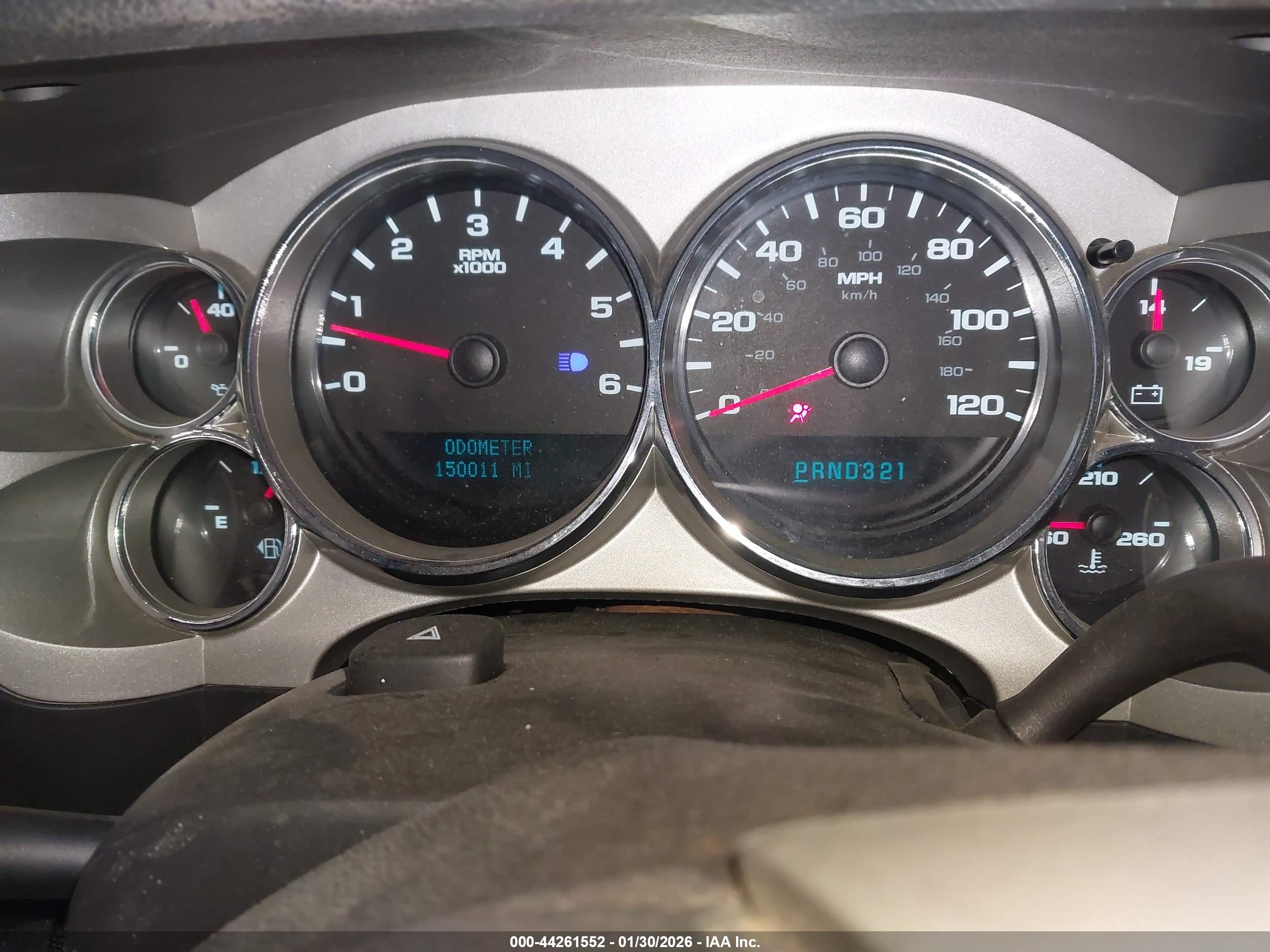 CHEVROLET SILVERADO image 7