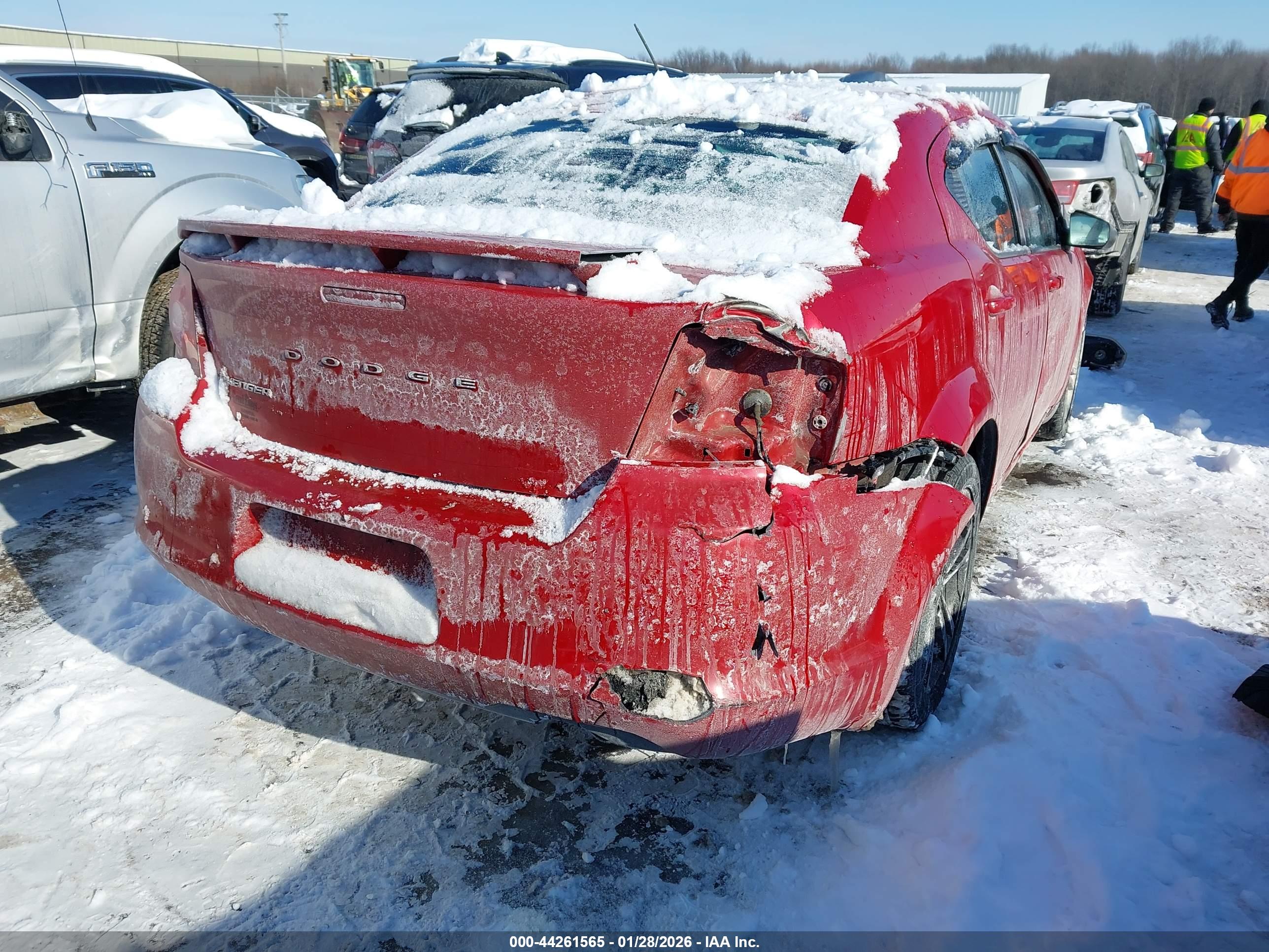DODGE AVENGER image 4