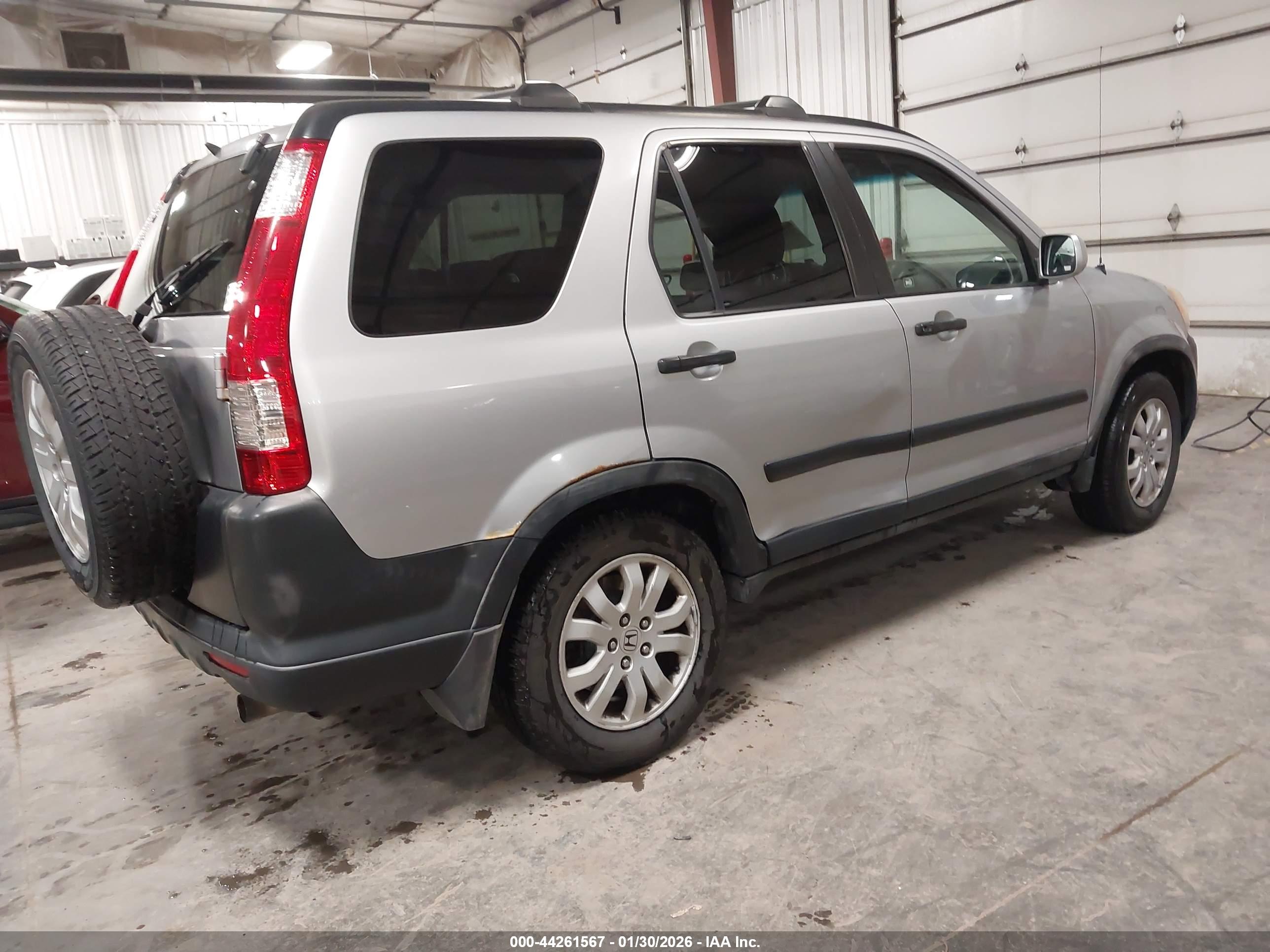 HONDA CR-V image 4