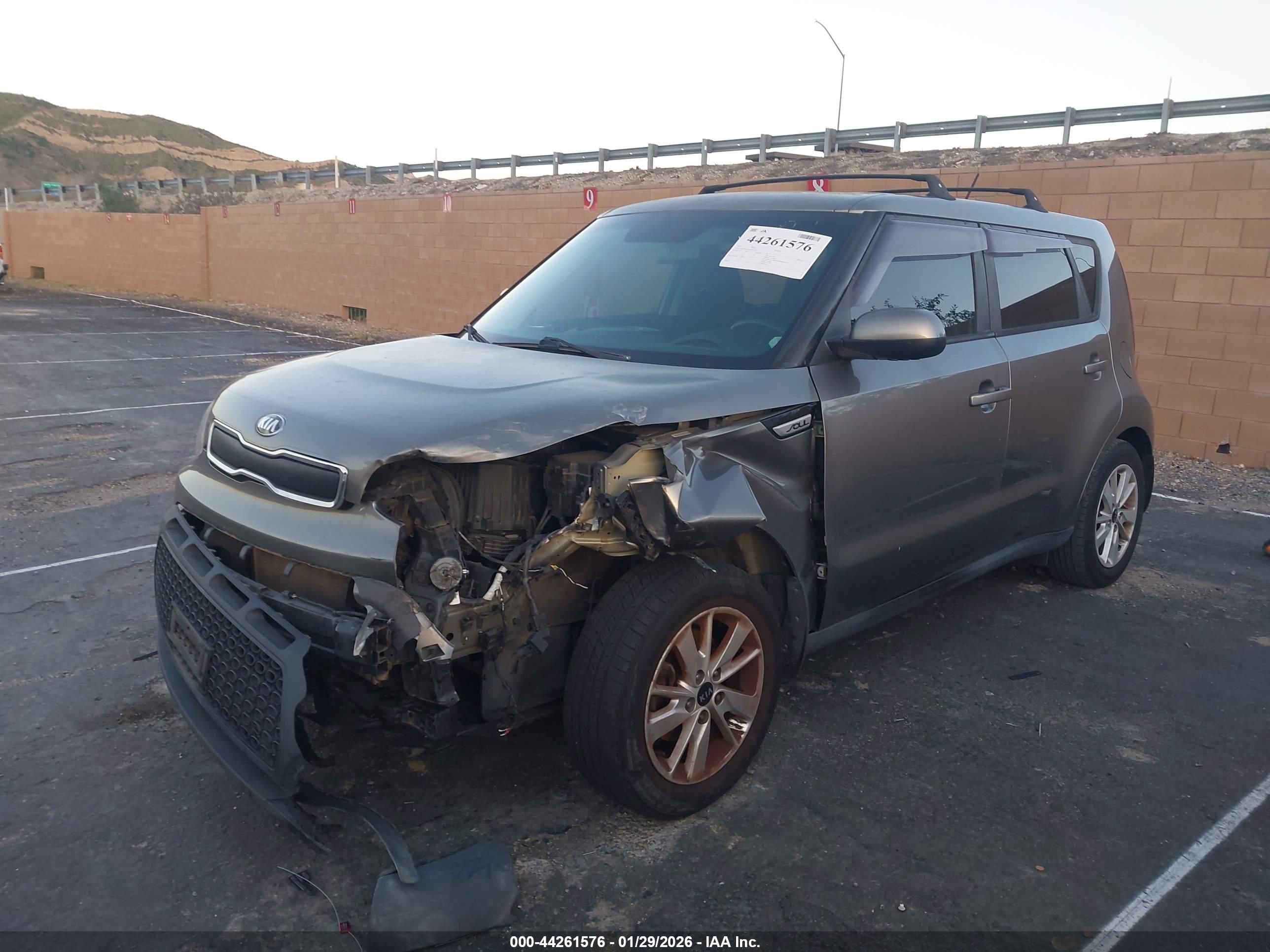 KIA SOUL image 2