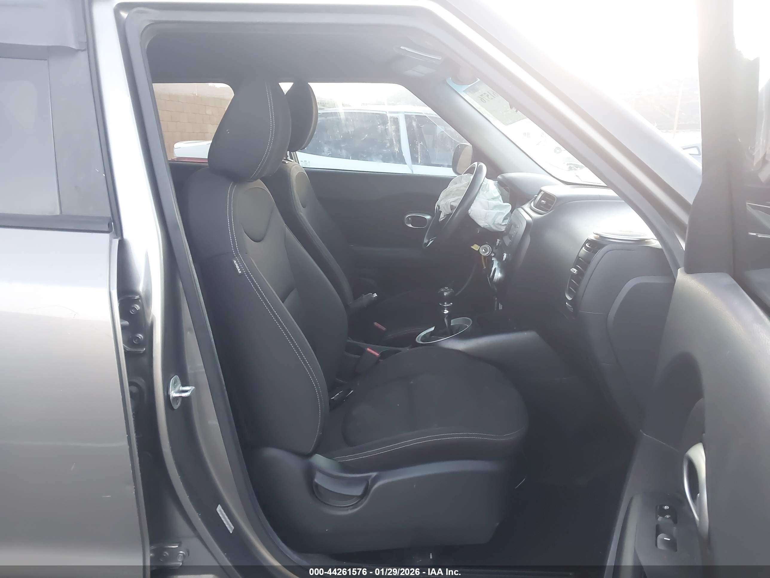 KIA SOUL image 5