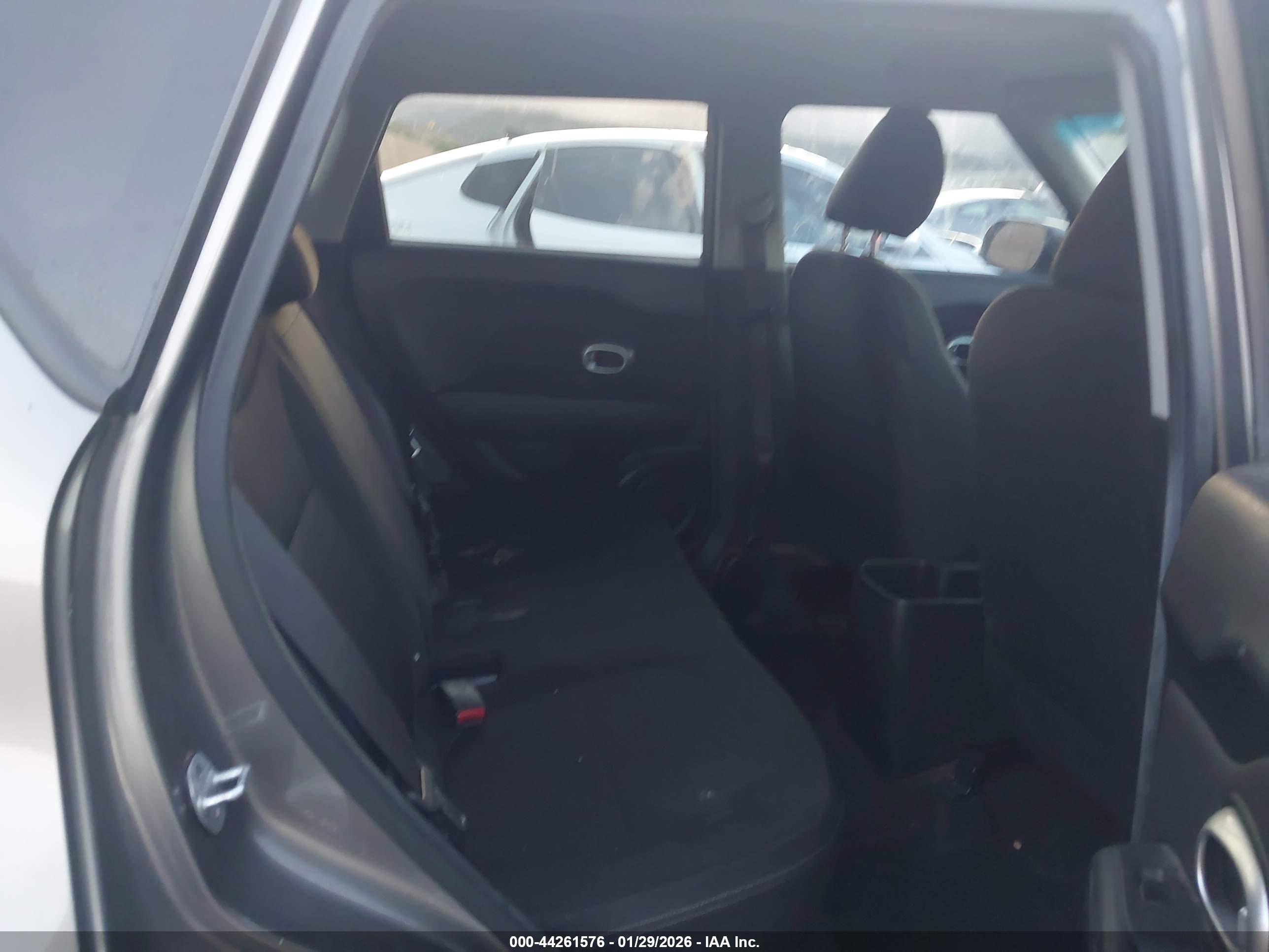 KIA SOUL image 8