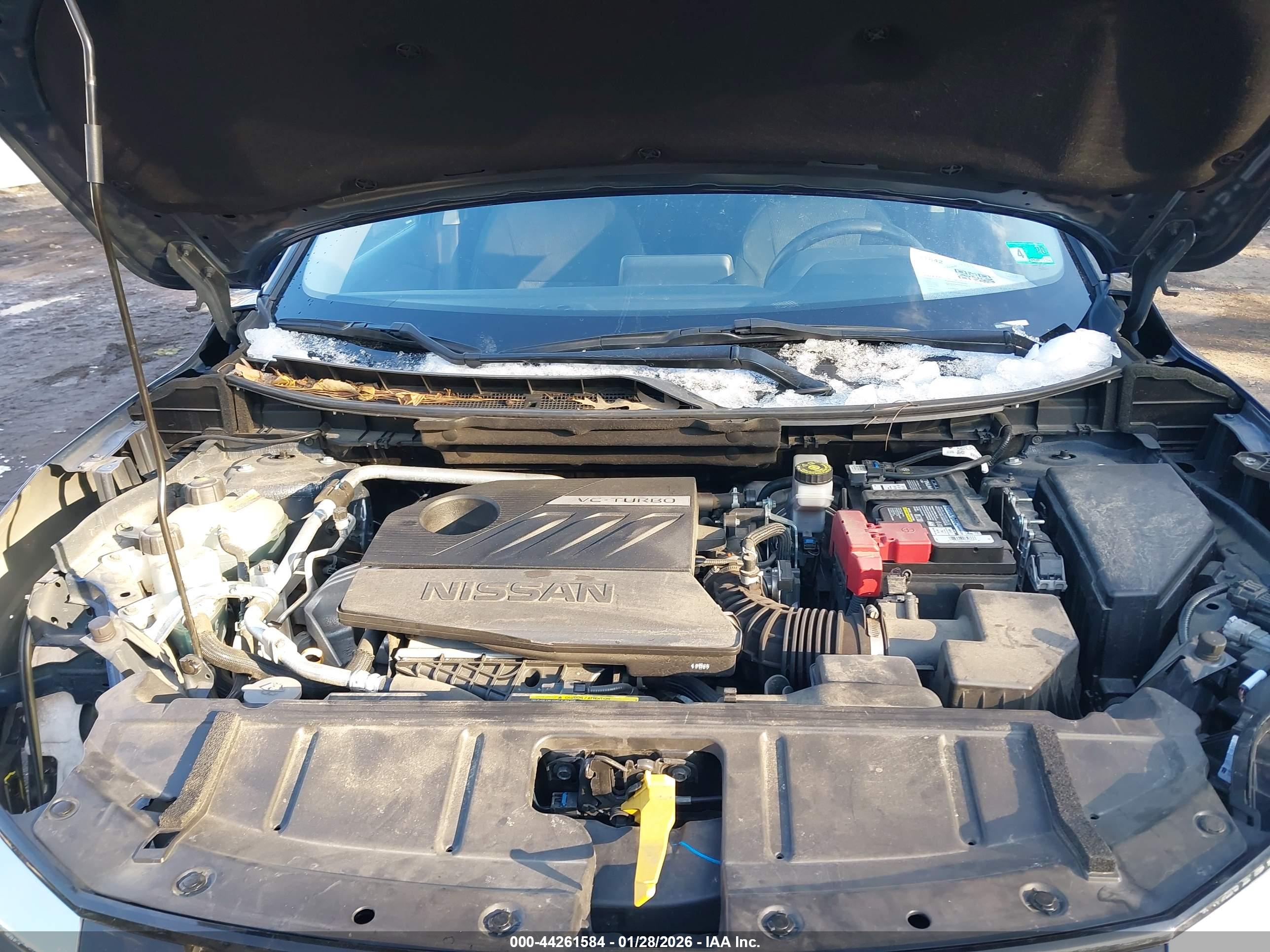 NISSAN ROGUE image 10