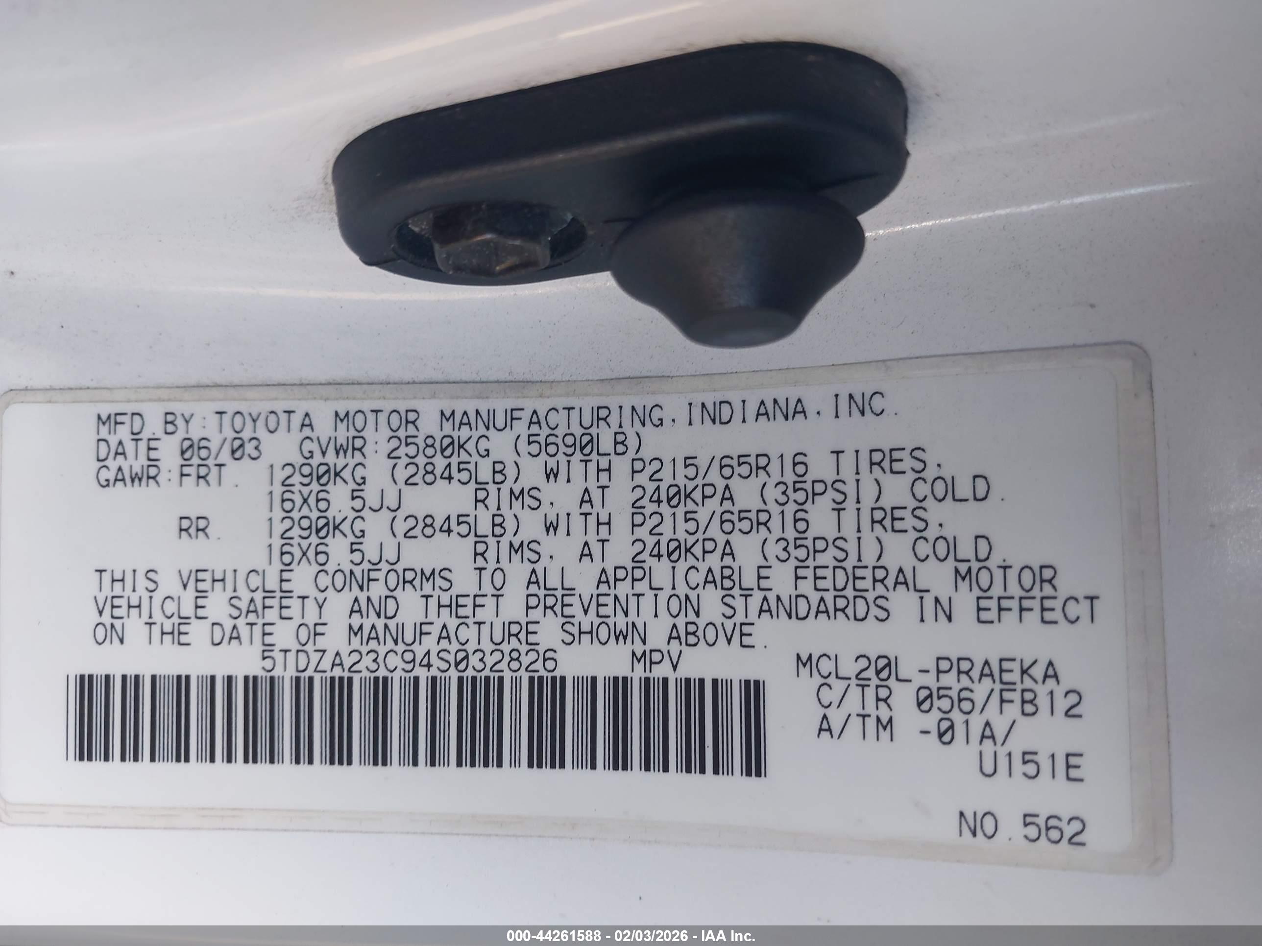 TOYOTA SIENNA image 9