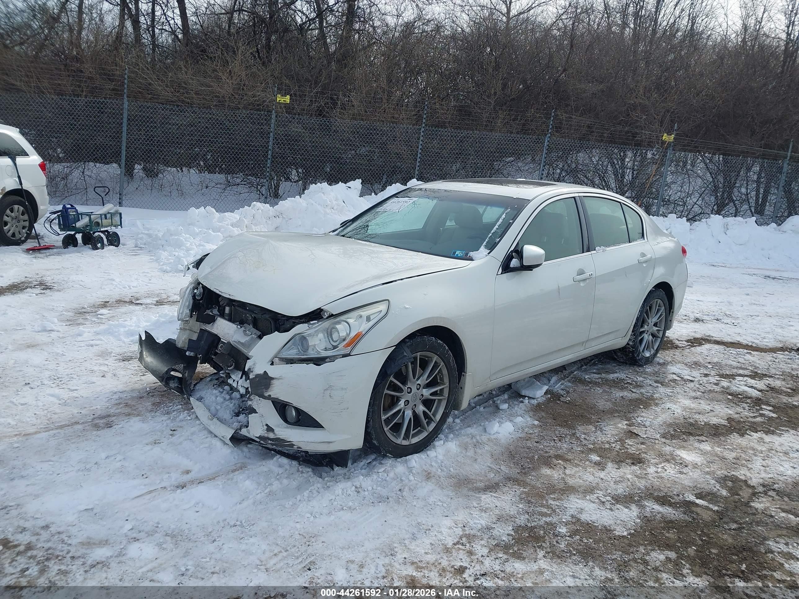 INFINITI G37X image 2