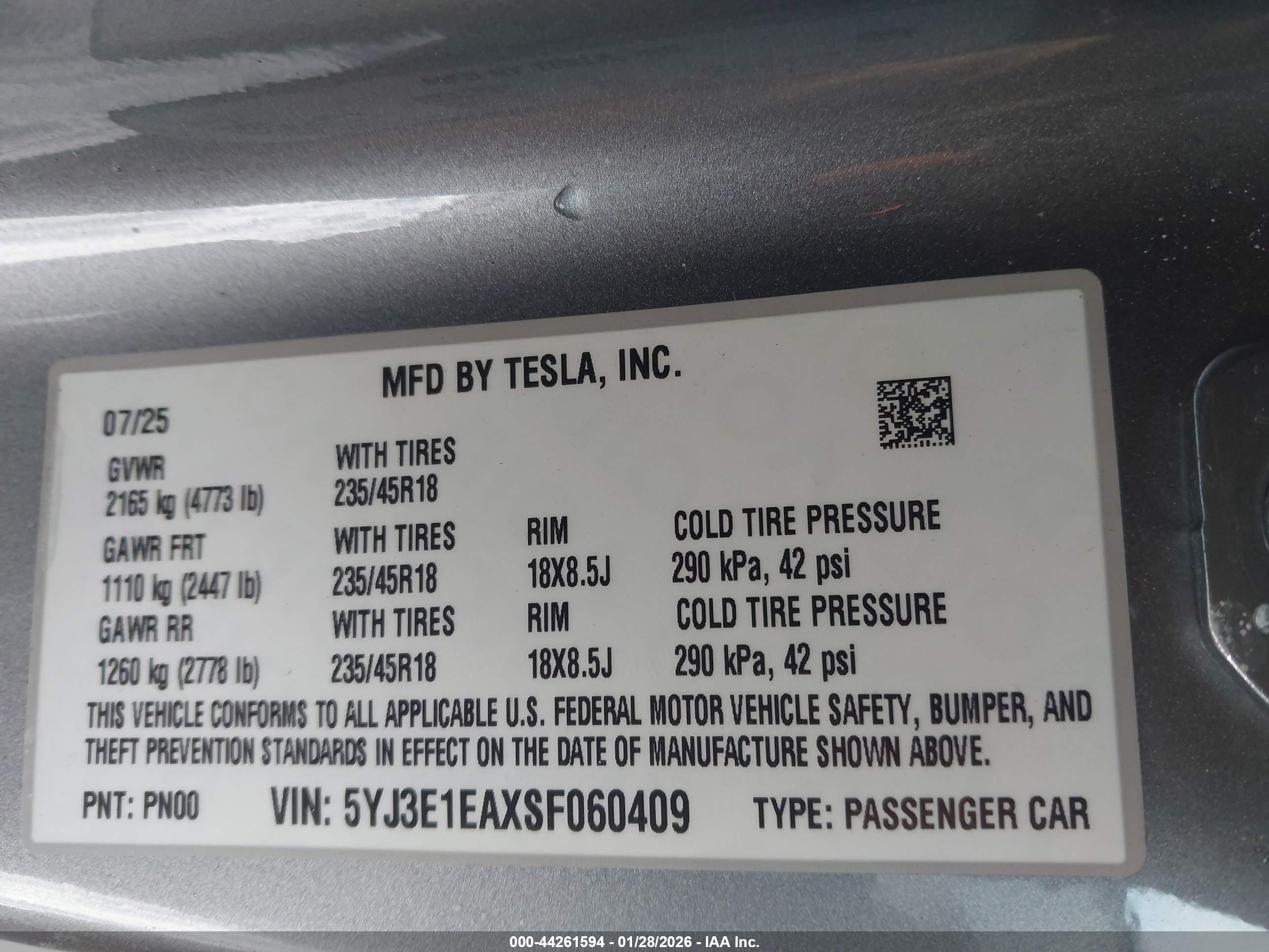 TESLA MODEL image 9
