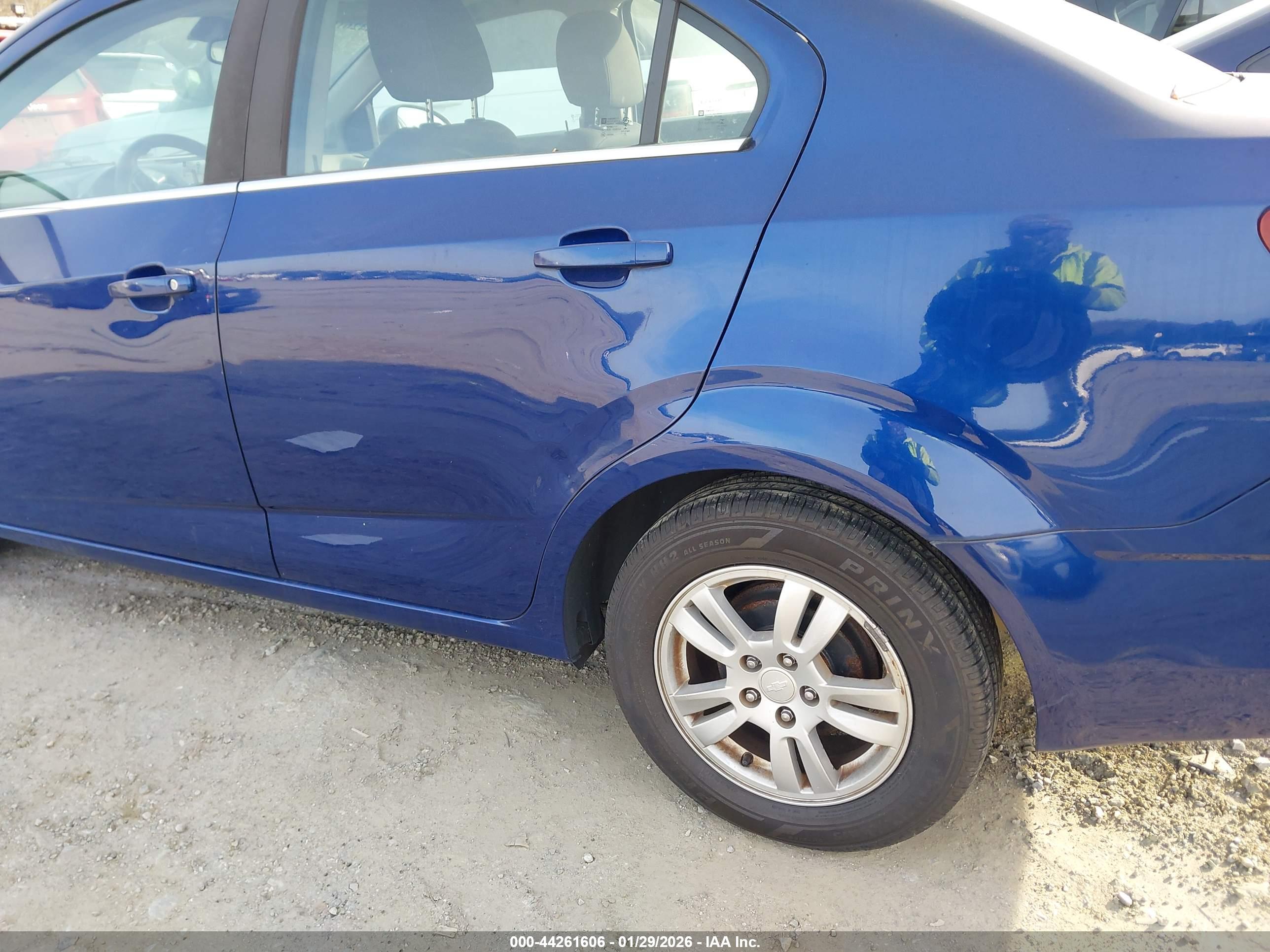 CHEVROLET SONIC image 6
