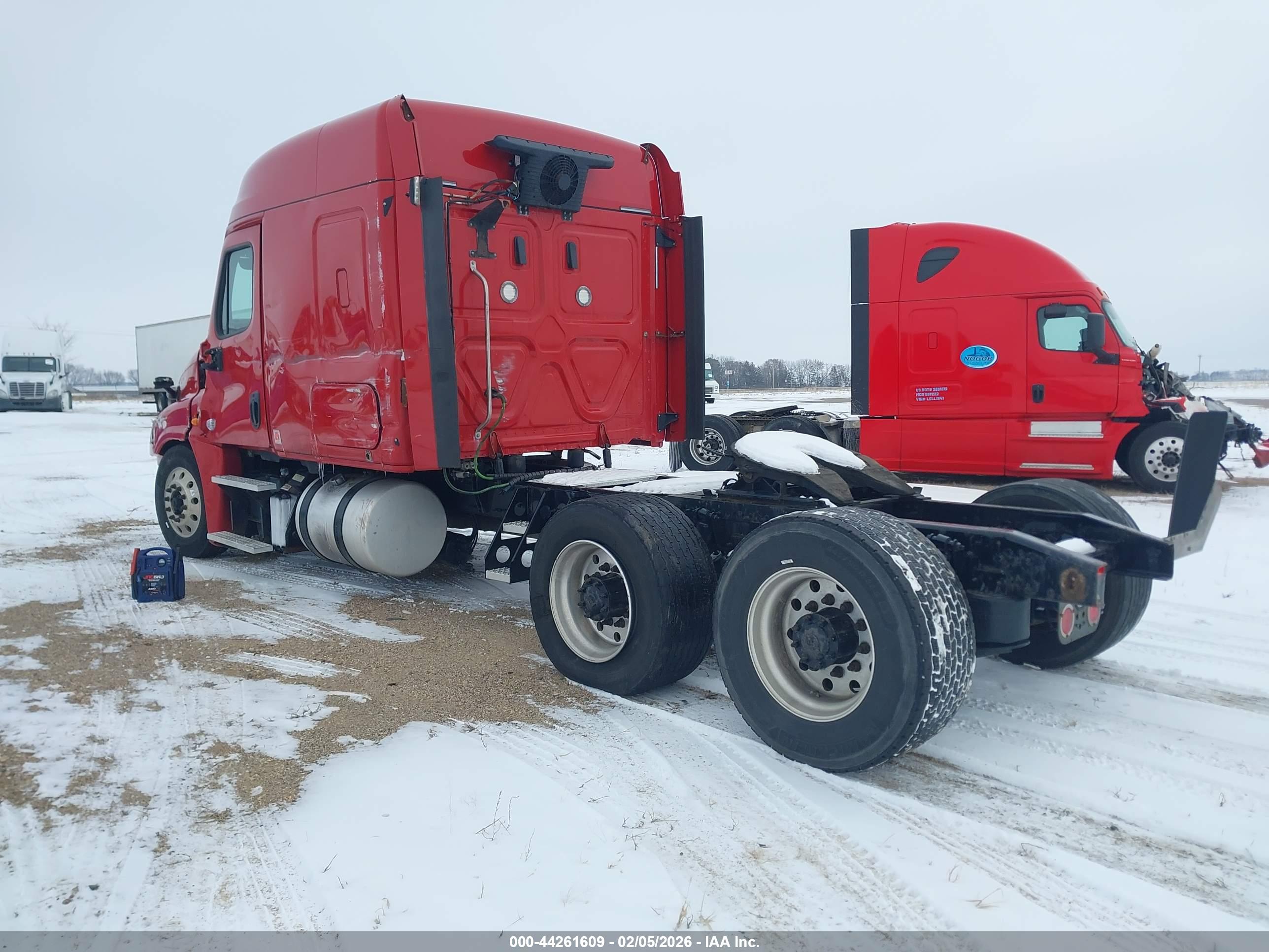 FREIGHTLINER CASCADIA image 3