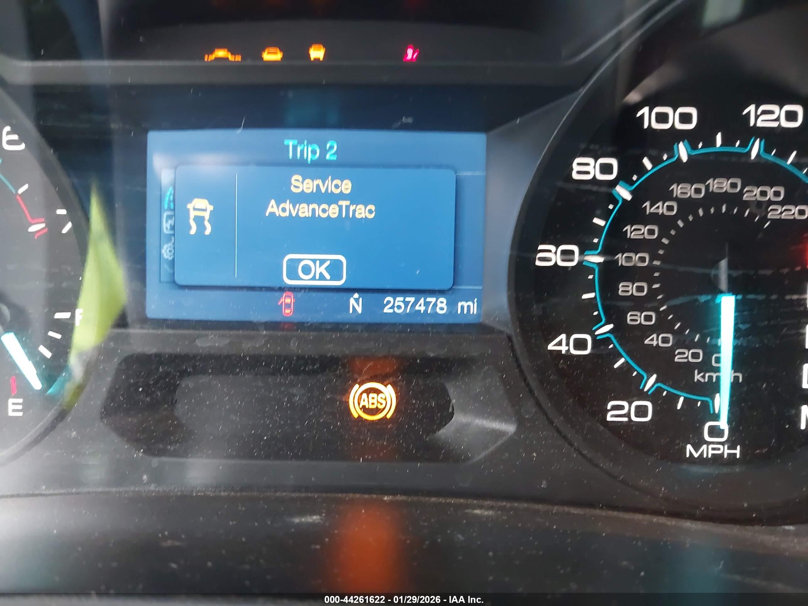 FORD EXPLORER image 7