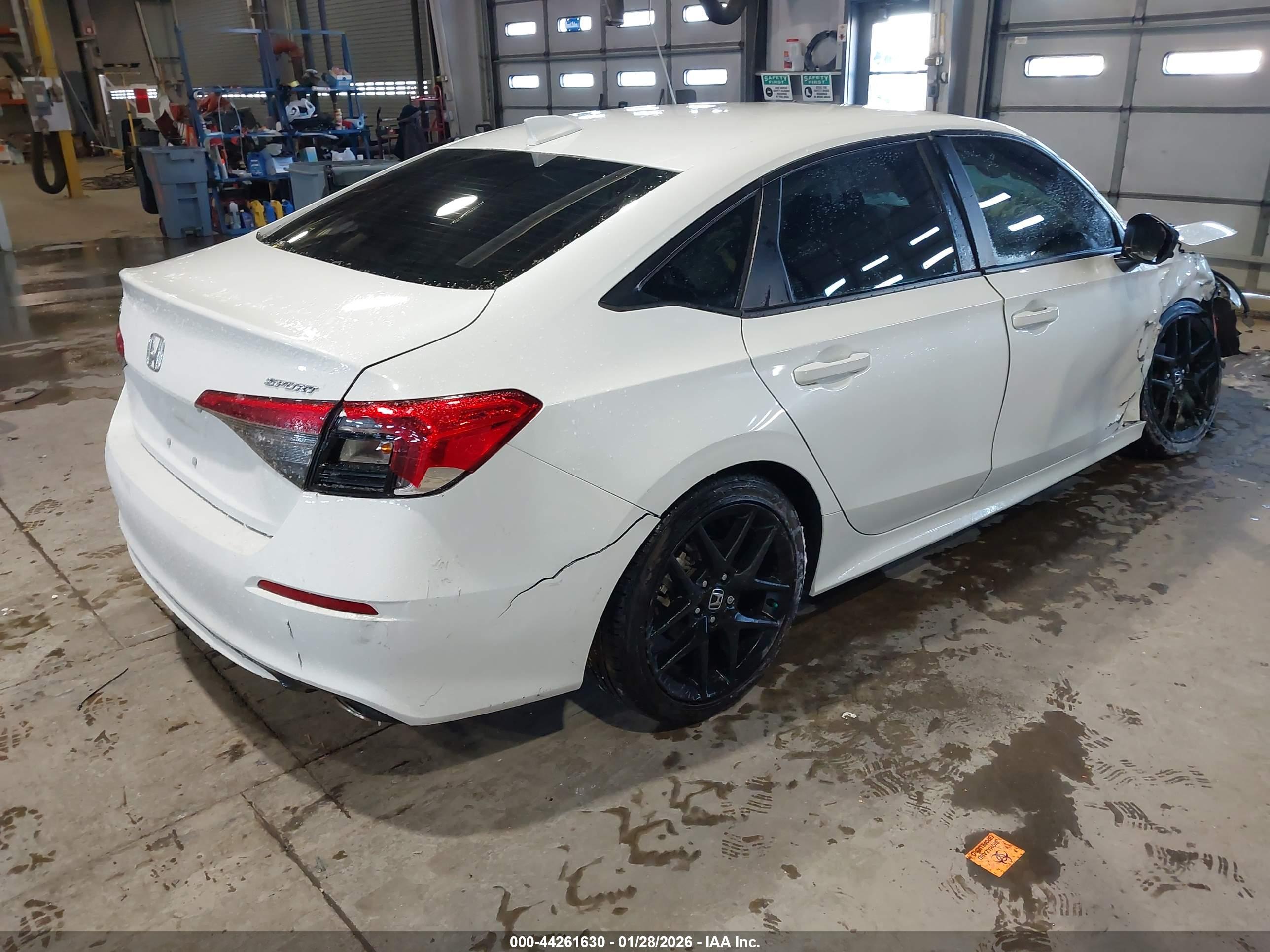 HONDA CIVIC image 4