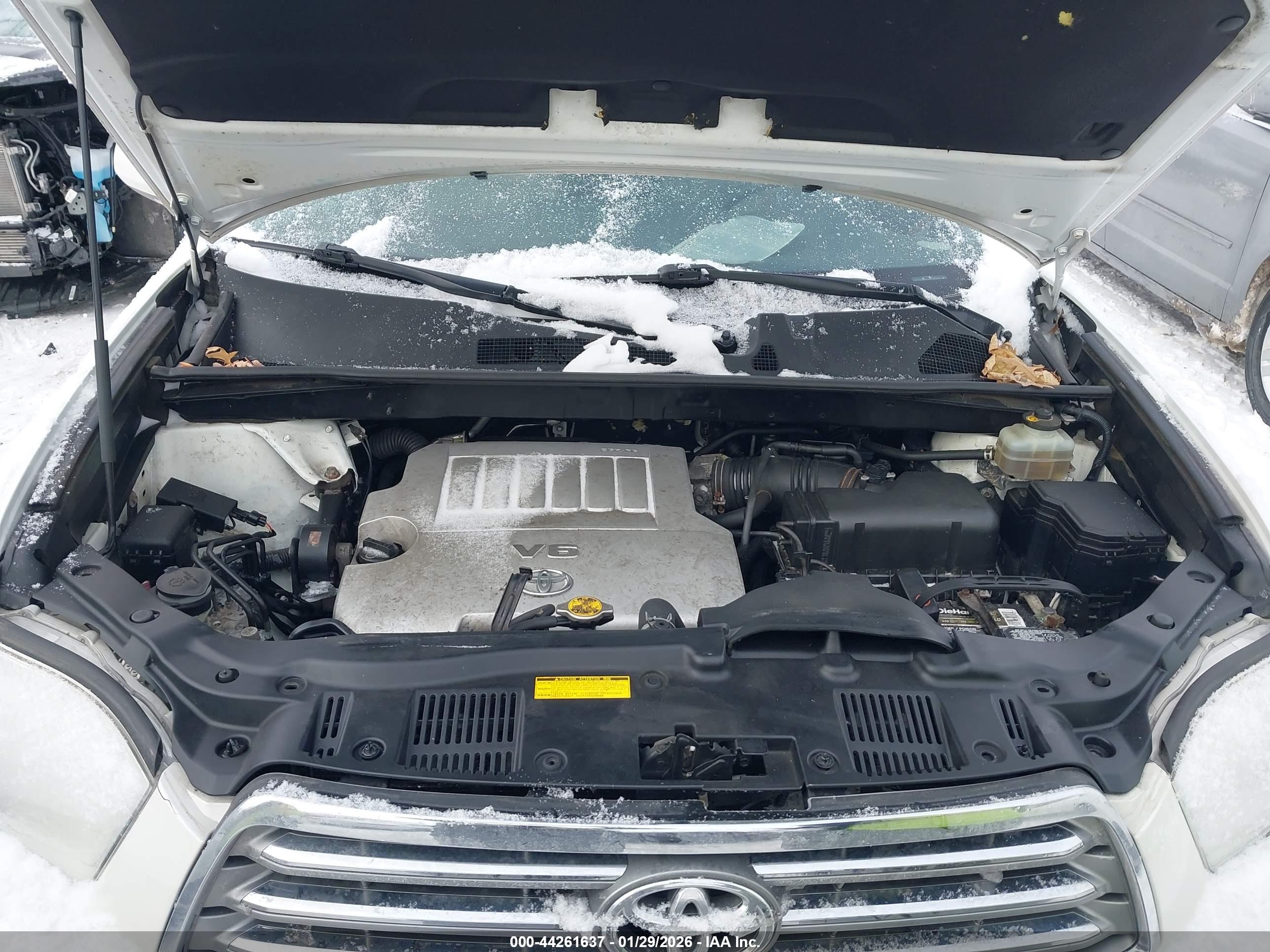 TOYOTA HIGHLANDER image 10