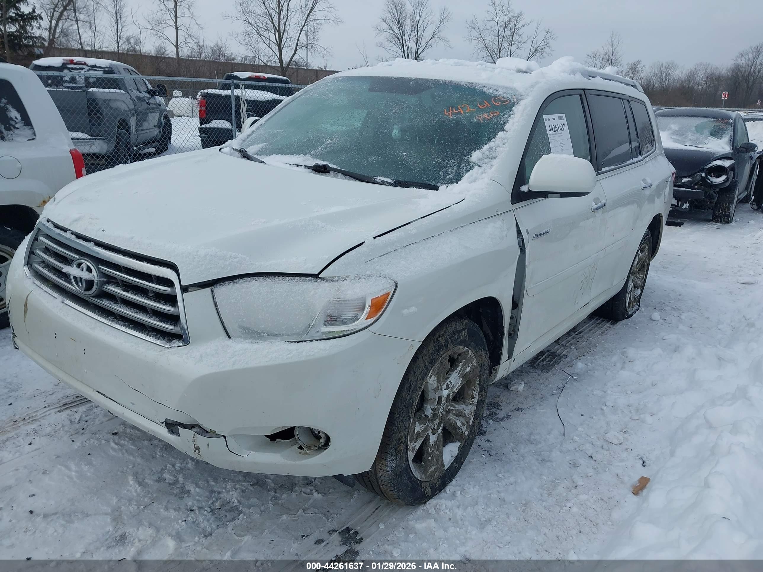 TOYOTA HIGHLANDER image 2