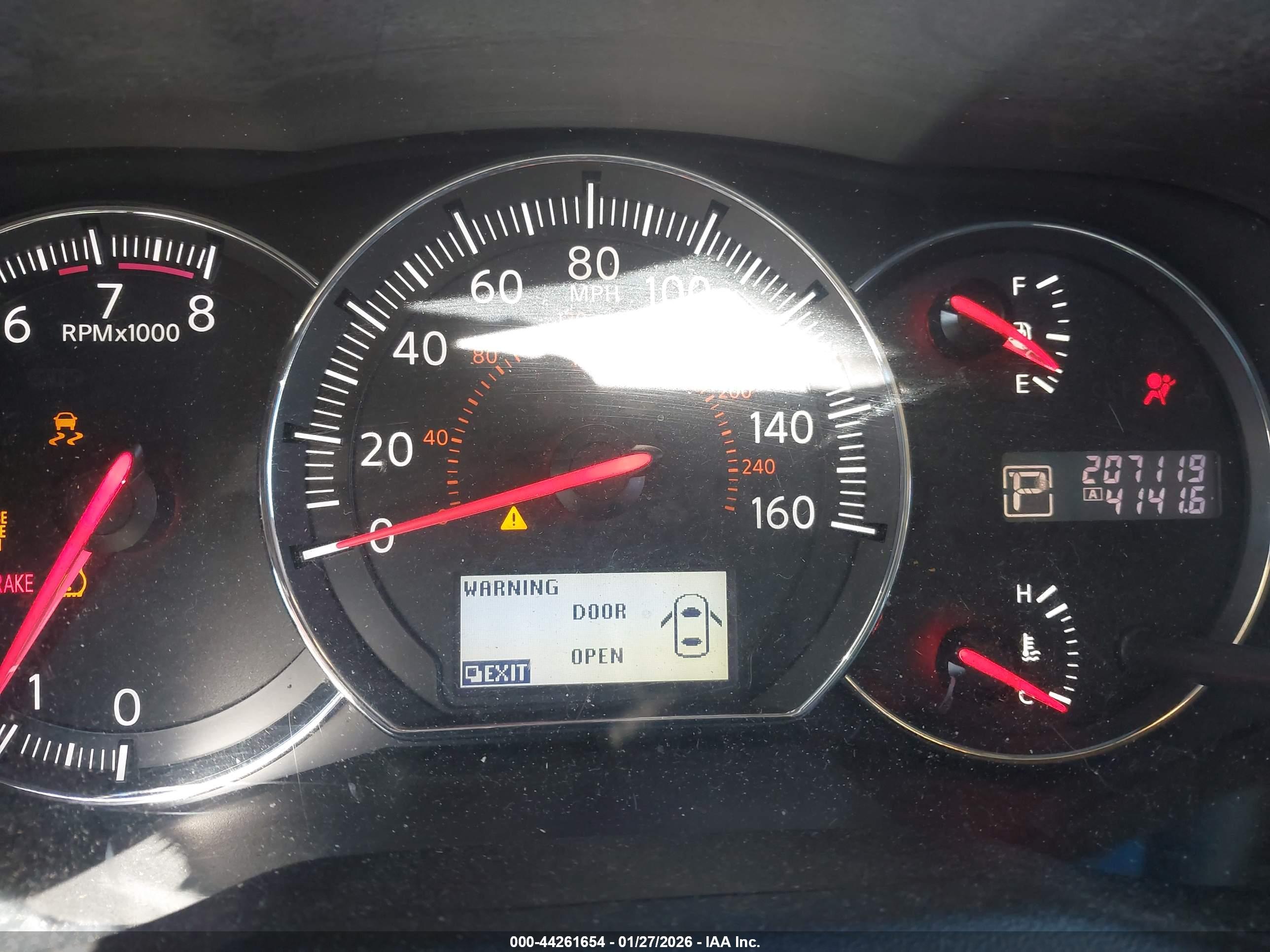 NISSAN MAXIMA image 7