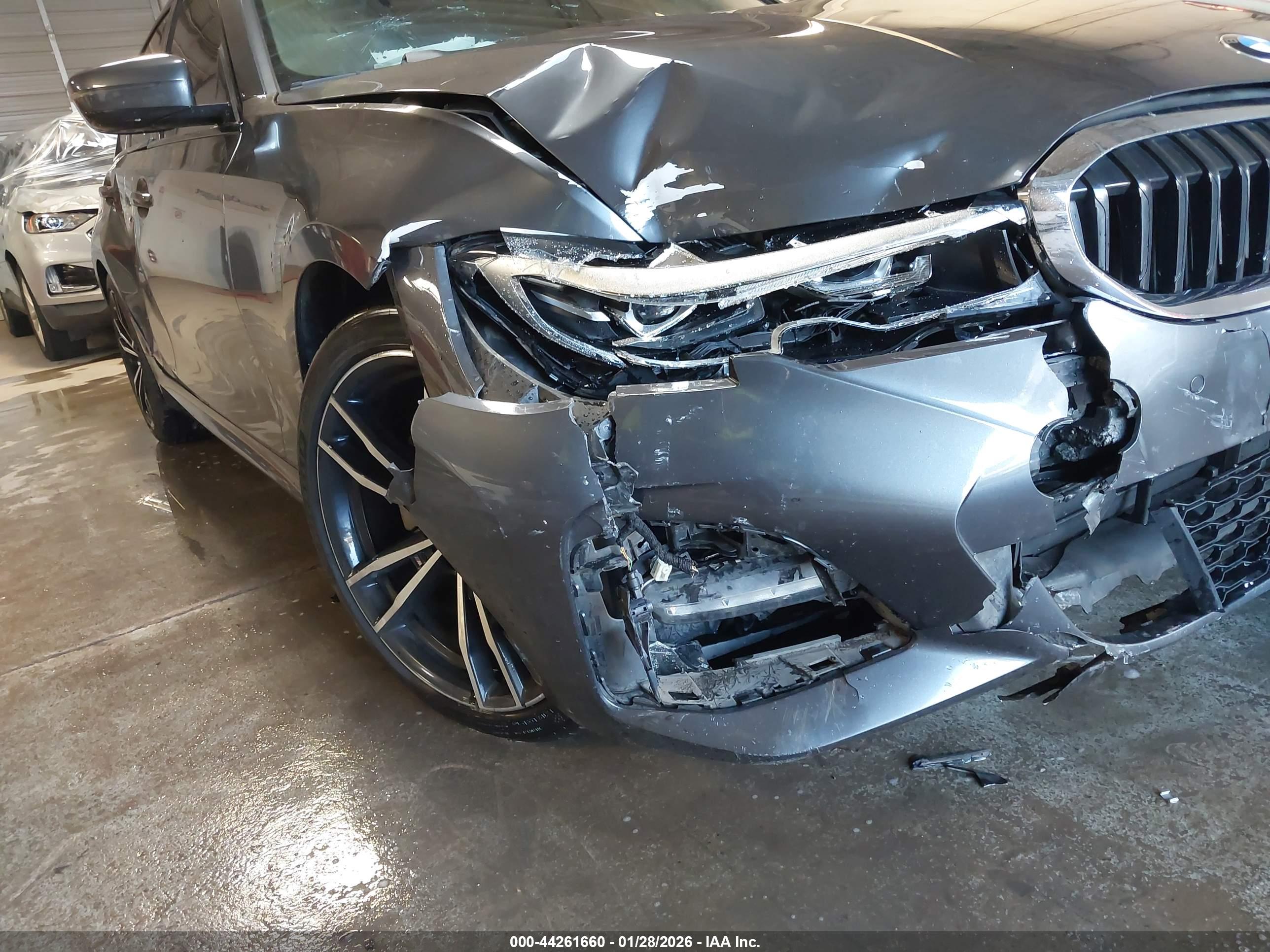 BMW 330I image 6