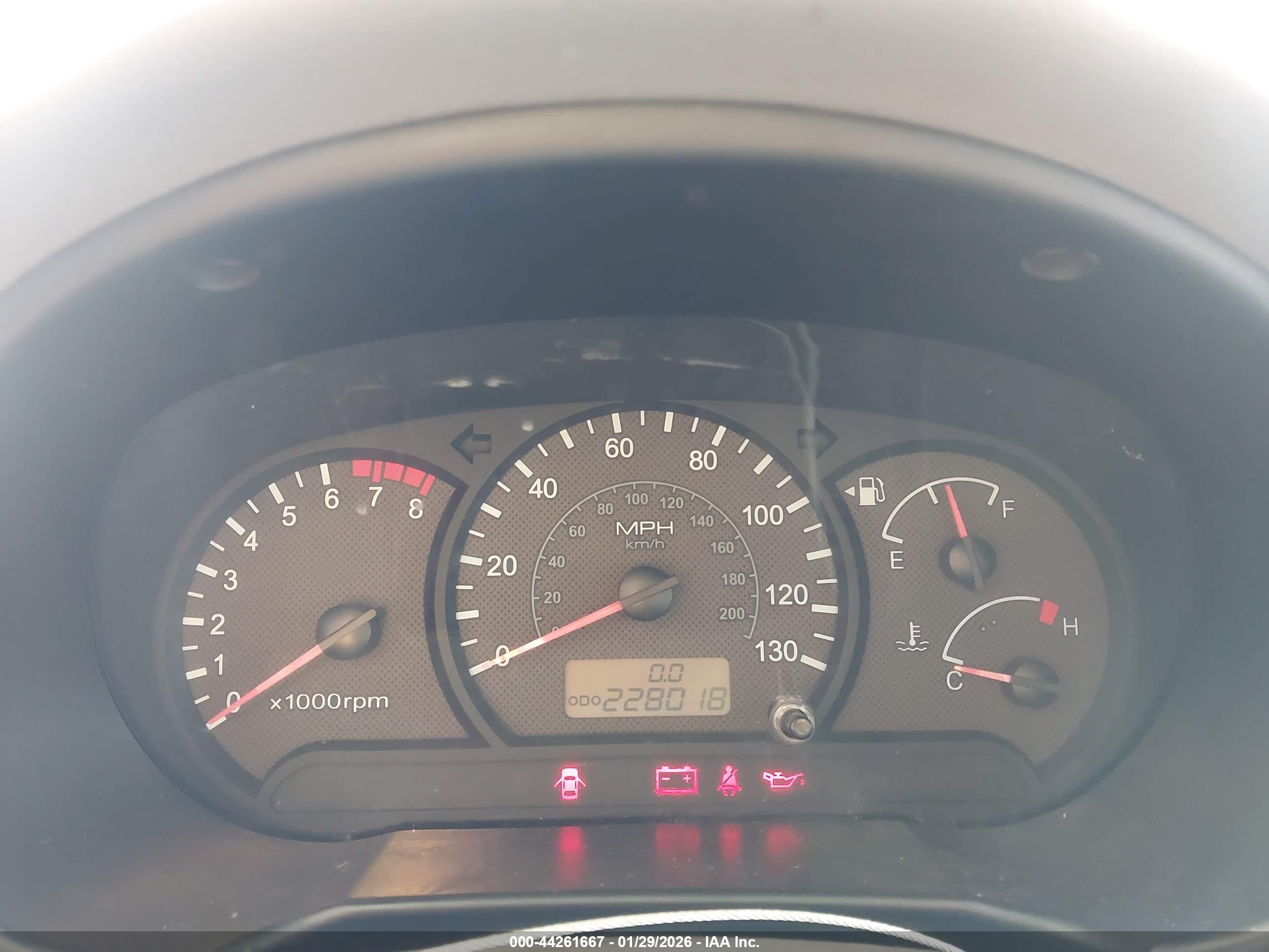 HYUNDAI ACCENT image 7