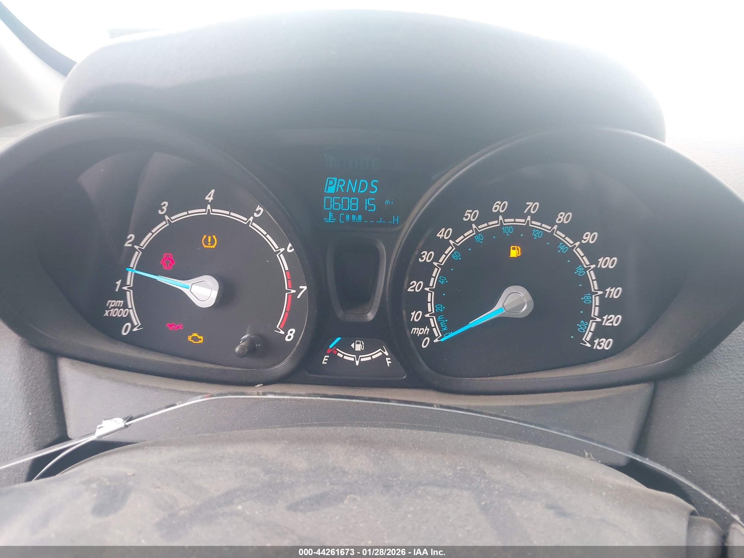 FORD FIESTA image 7