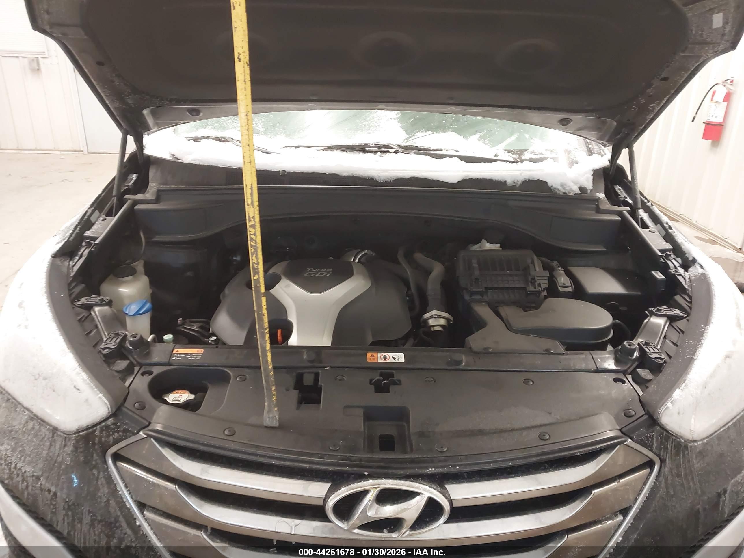 HYUNDAI SANTA image 10