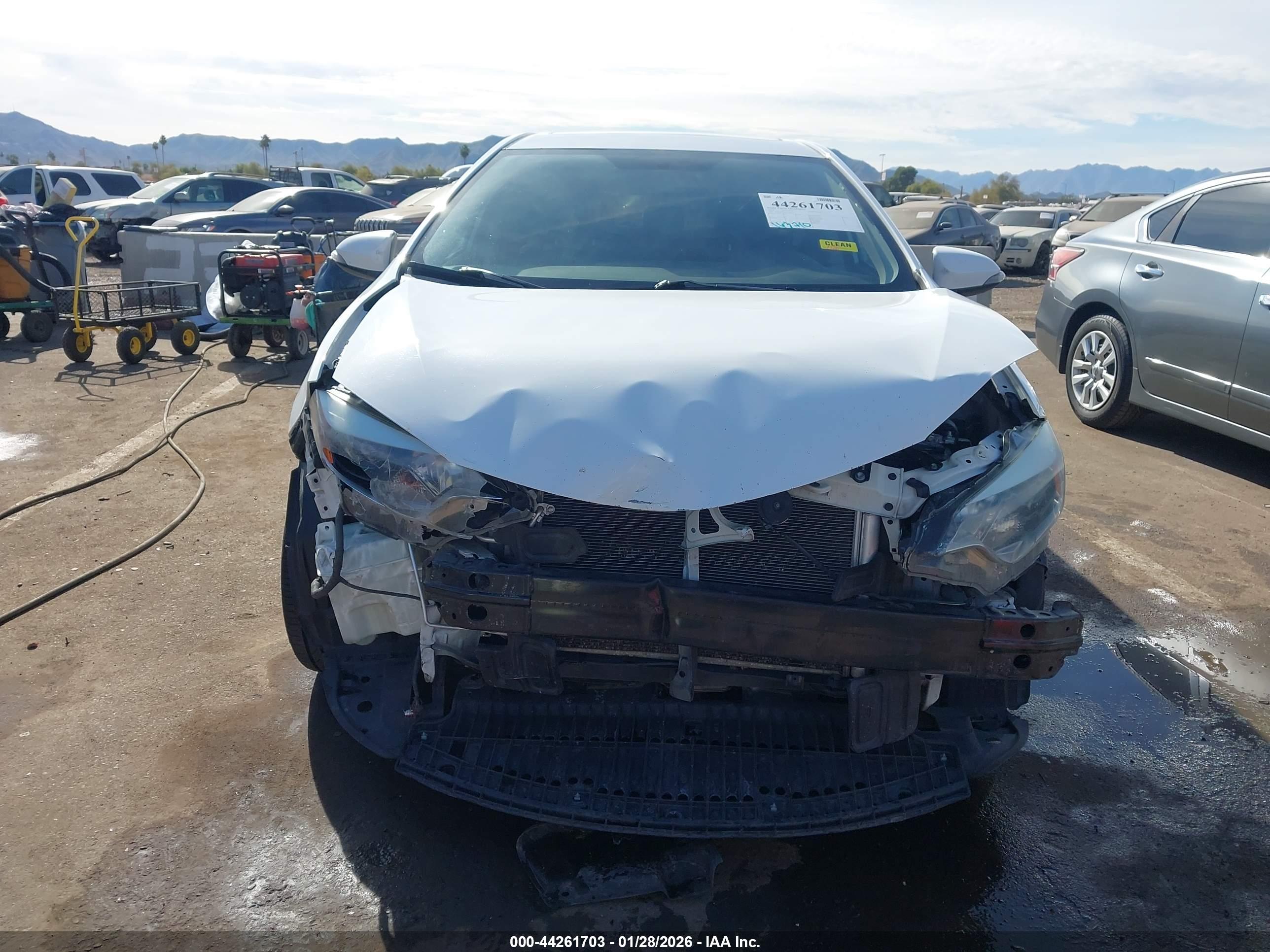 TOYOTA COROLLA image 6