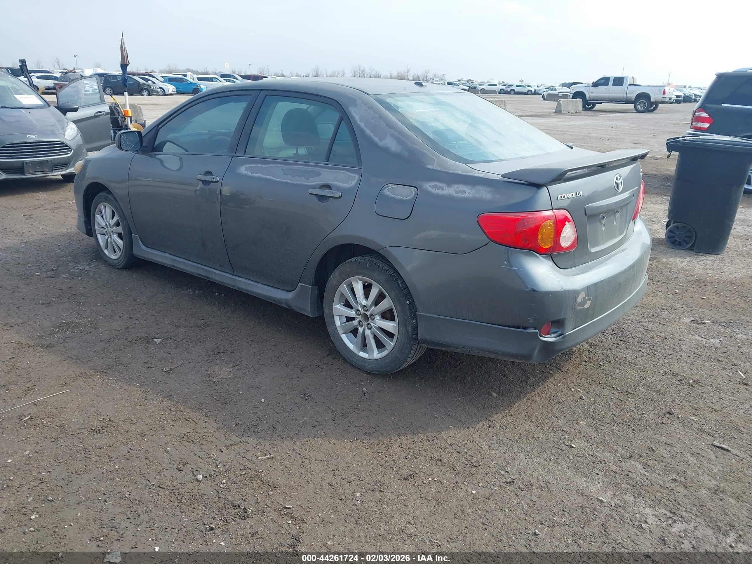 TOYOTA COROLLA image 3