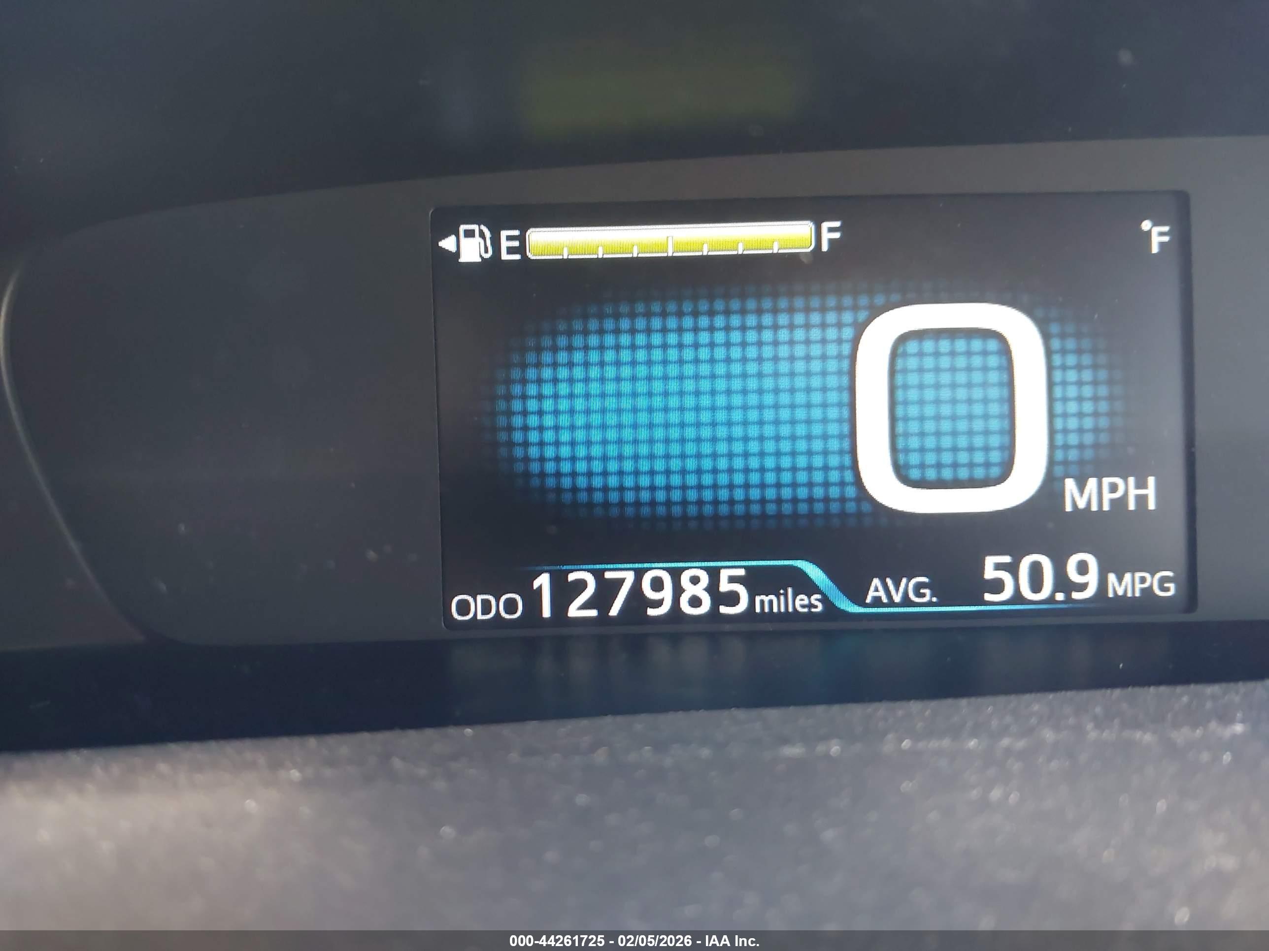 TOYOTA PRIUS image 7
