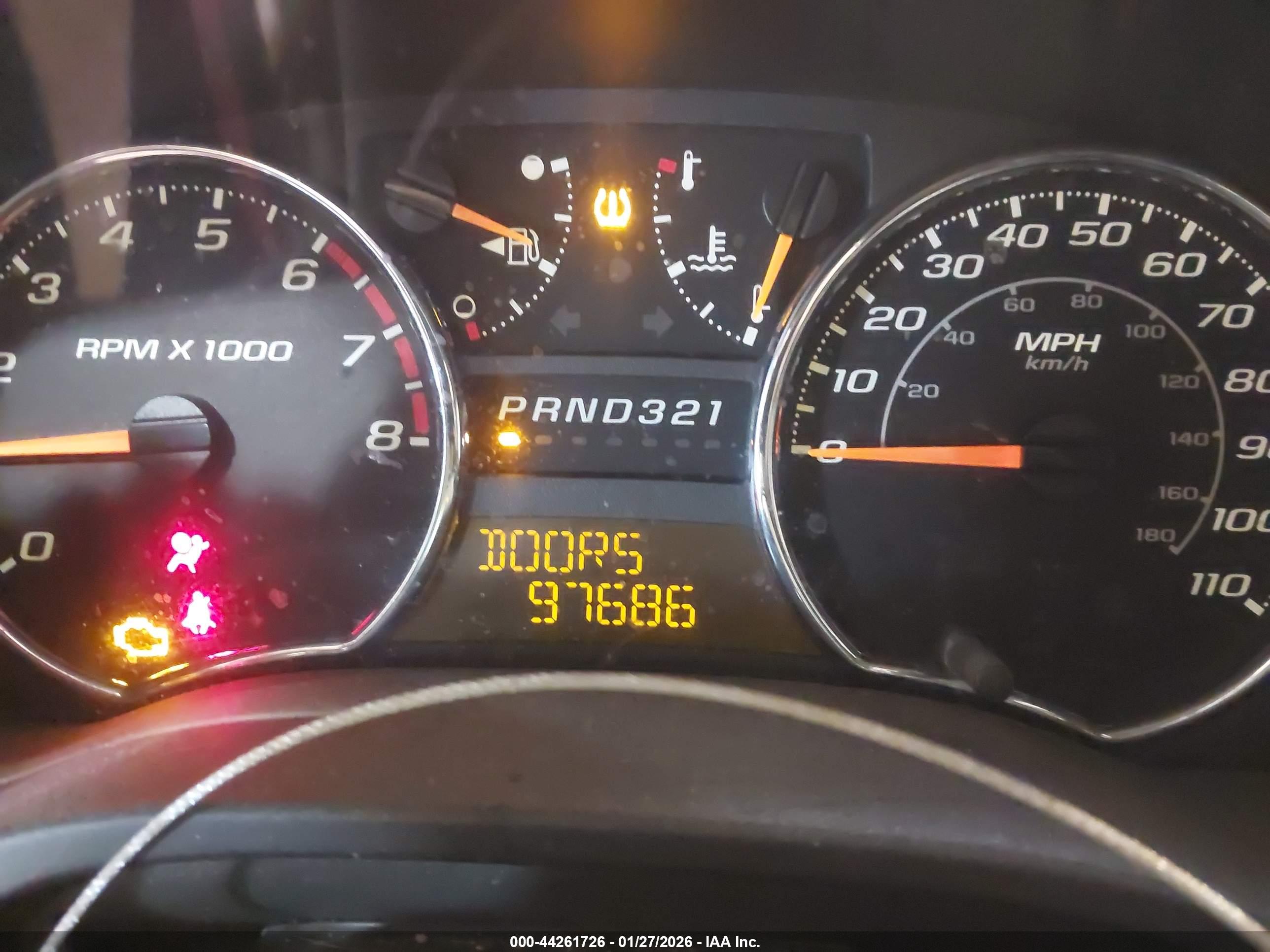 CHEVROLET COLORADO image 7