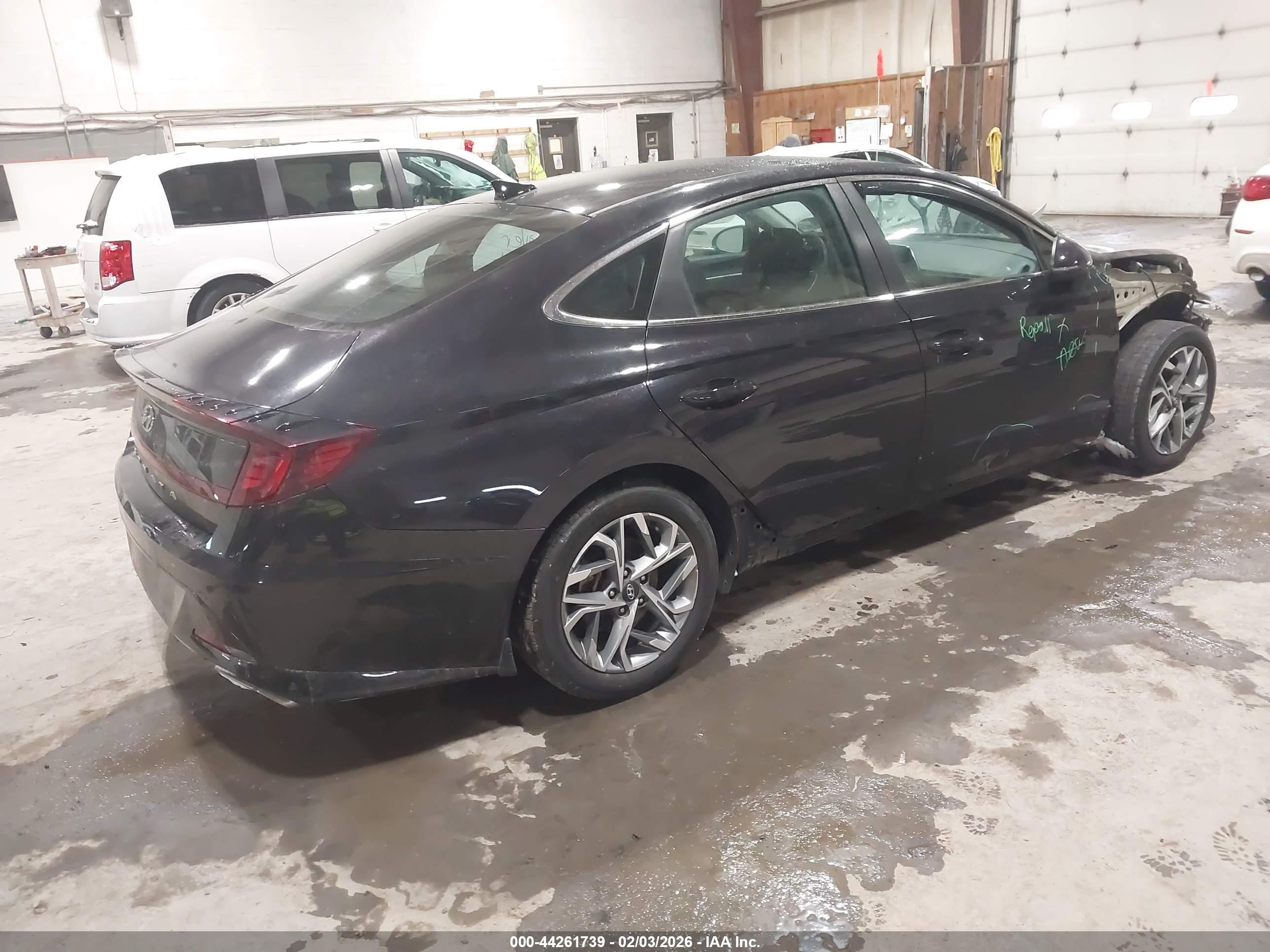 HYUNDAI SONATA image 4