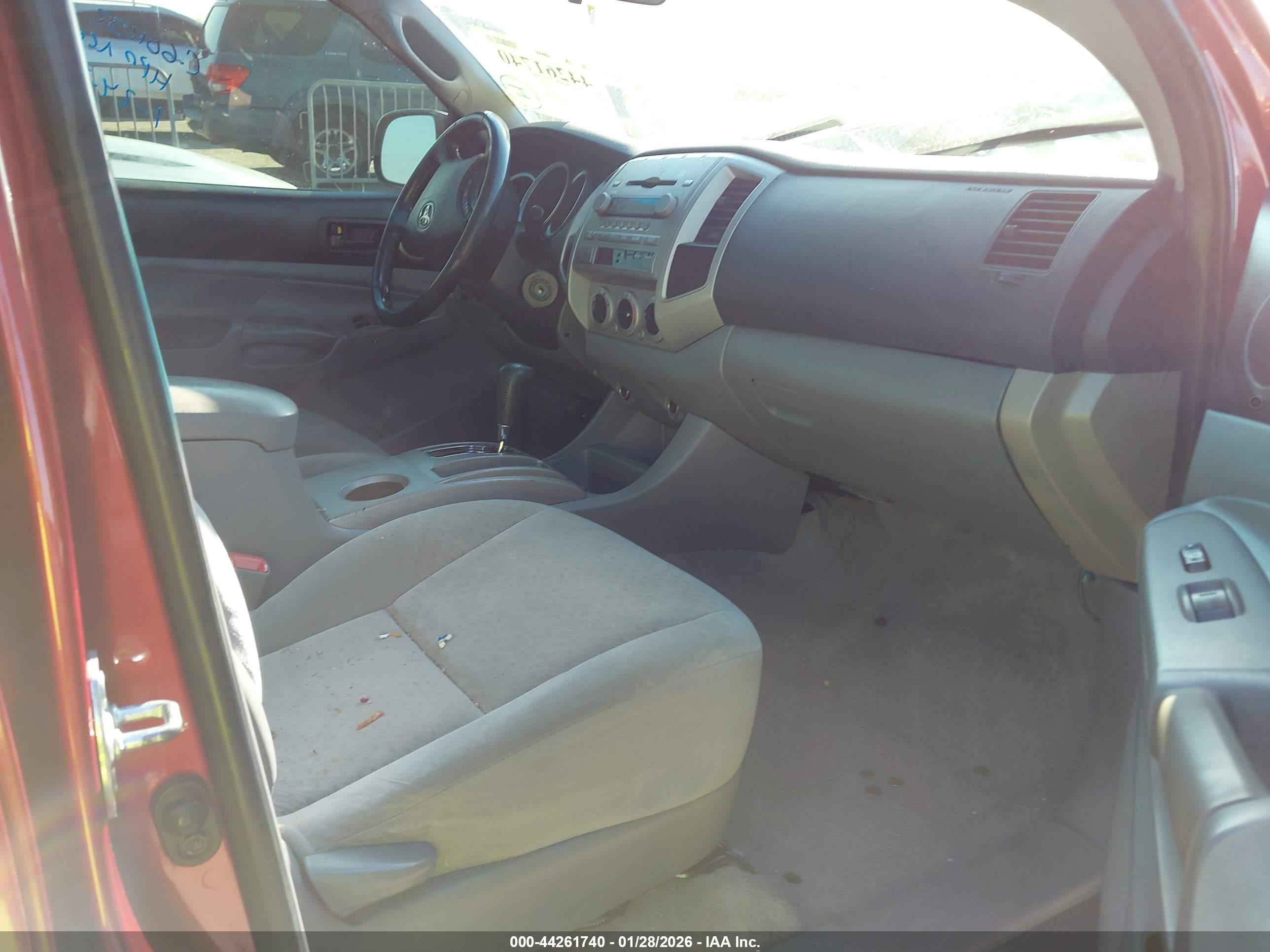 TOYOTA TACOMA image 5