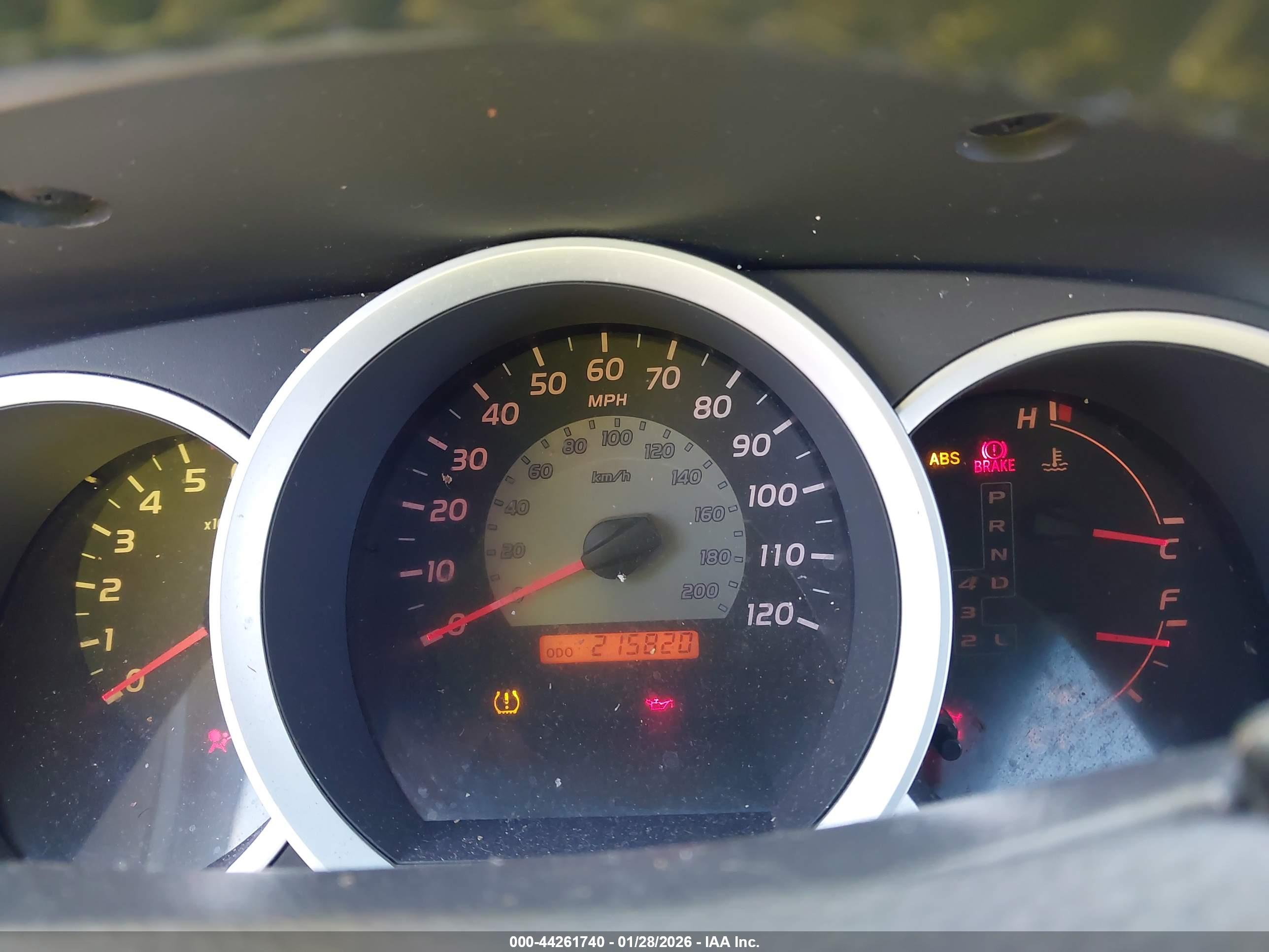 TOYOTA TACOMA image 7