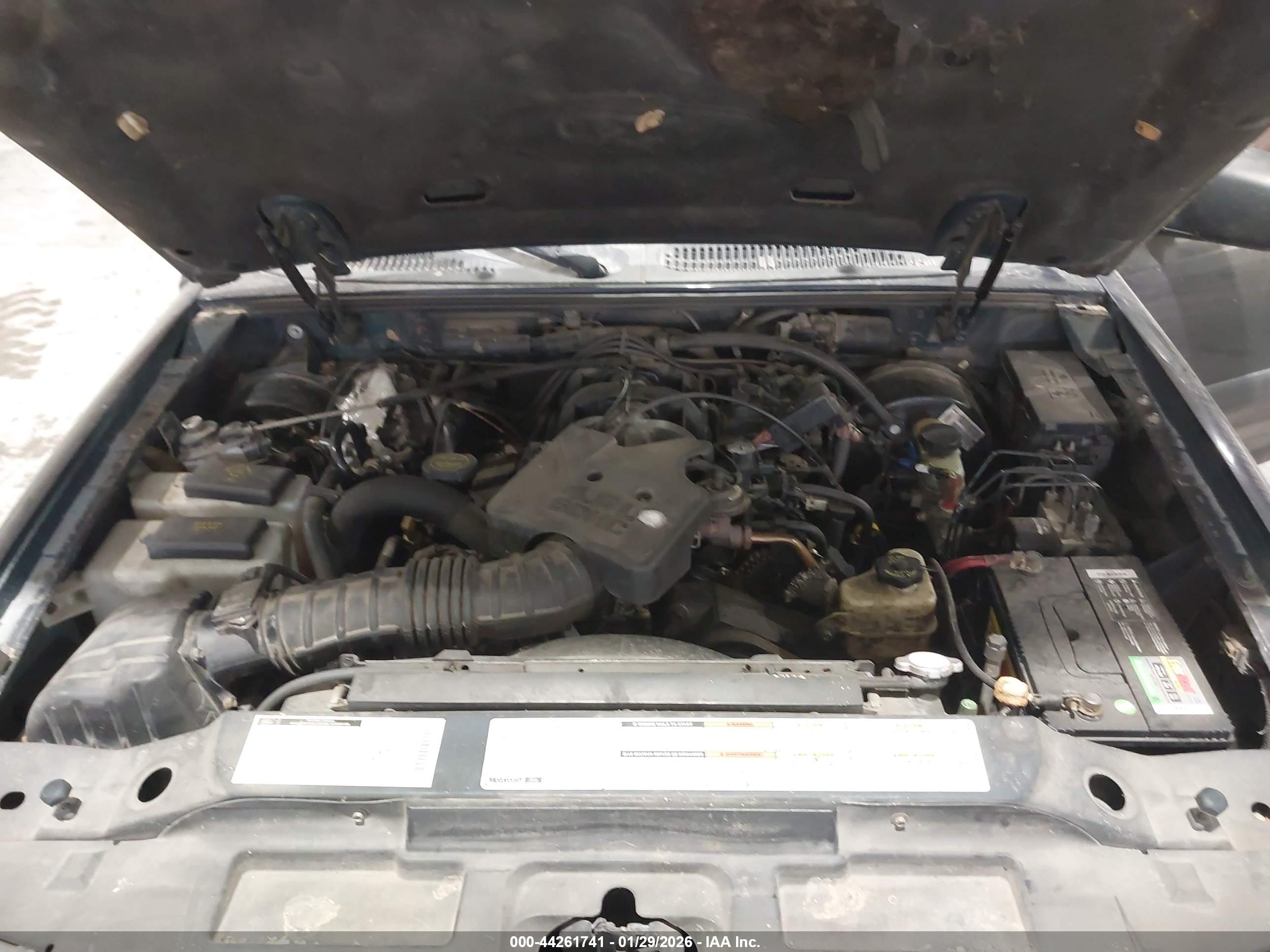 FORD EXPLORER image 10
