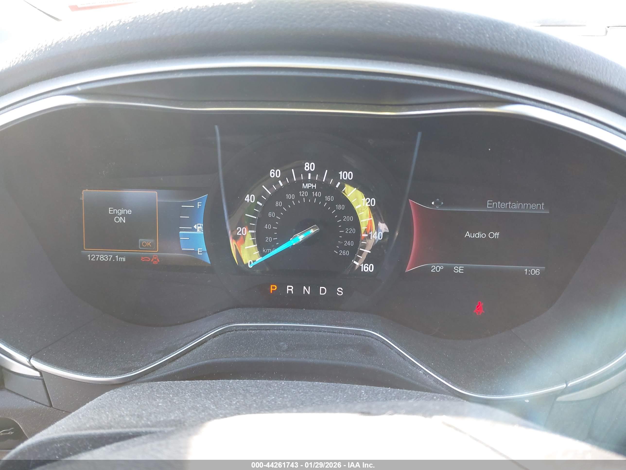 FORD FUSION image 7