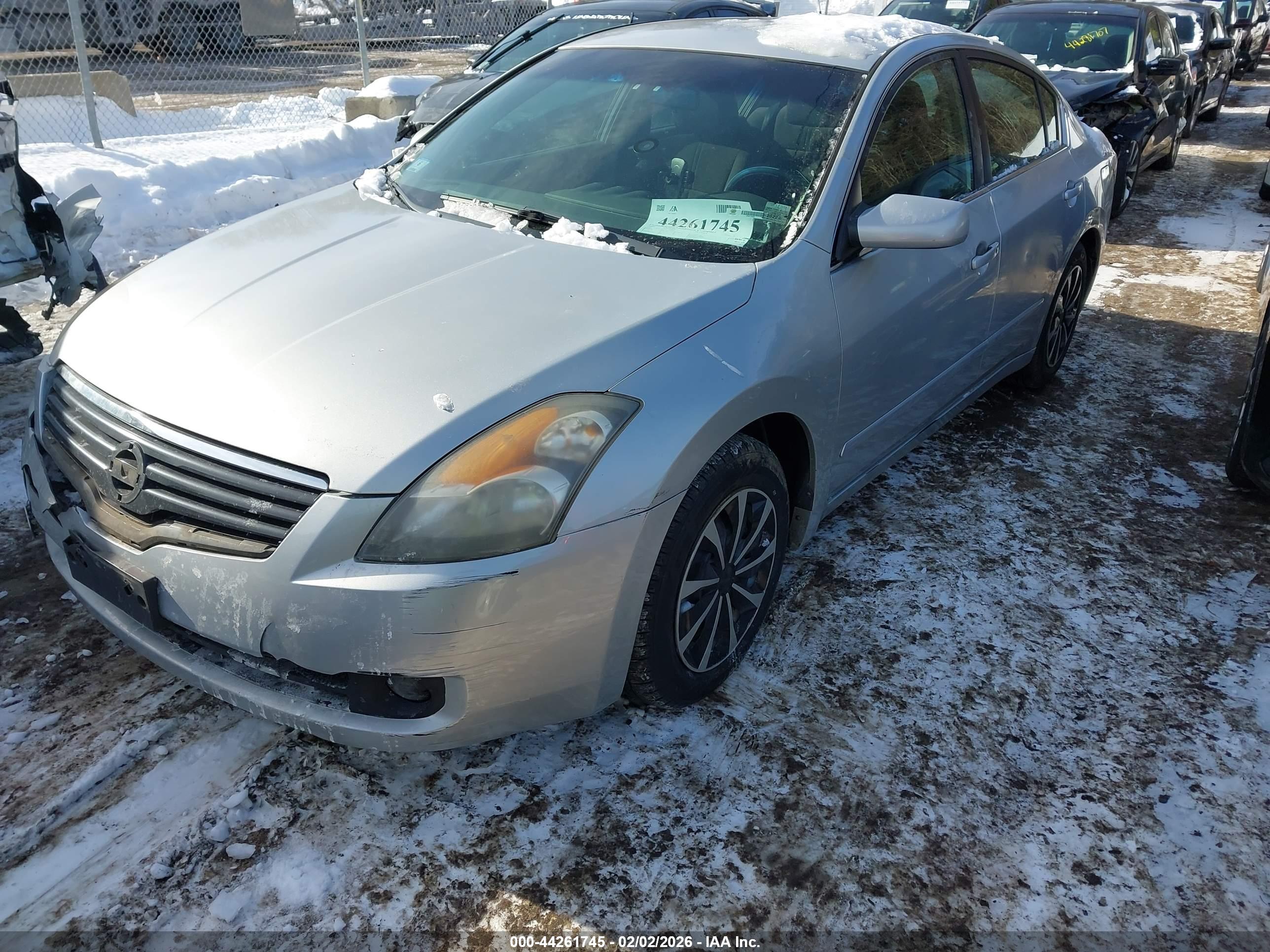 NISSAN ALTIMA image 2