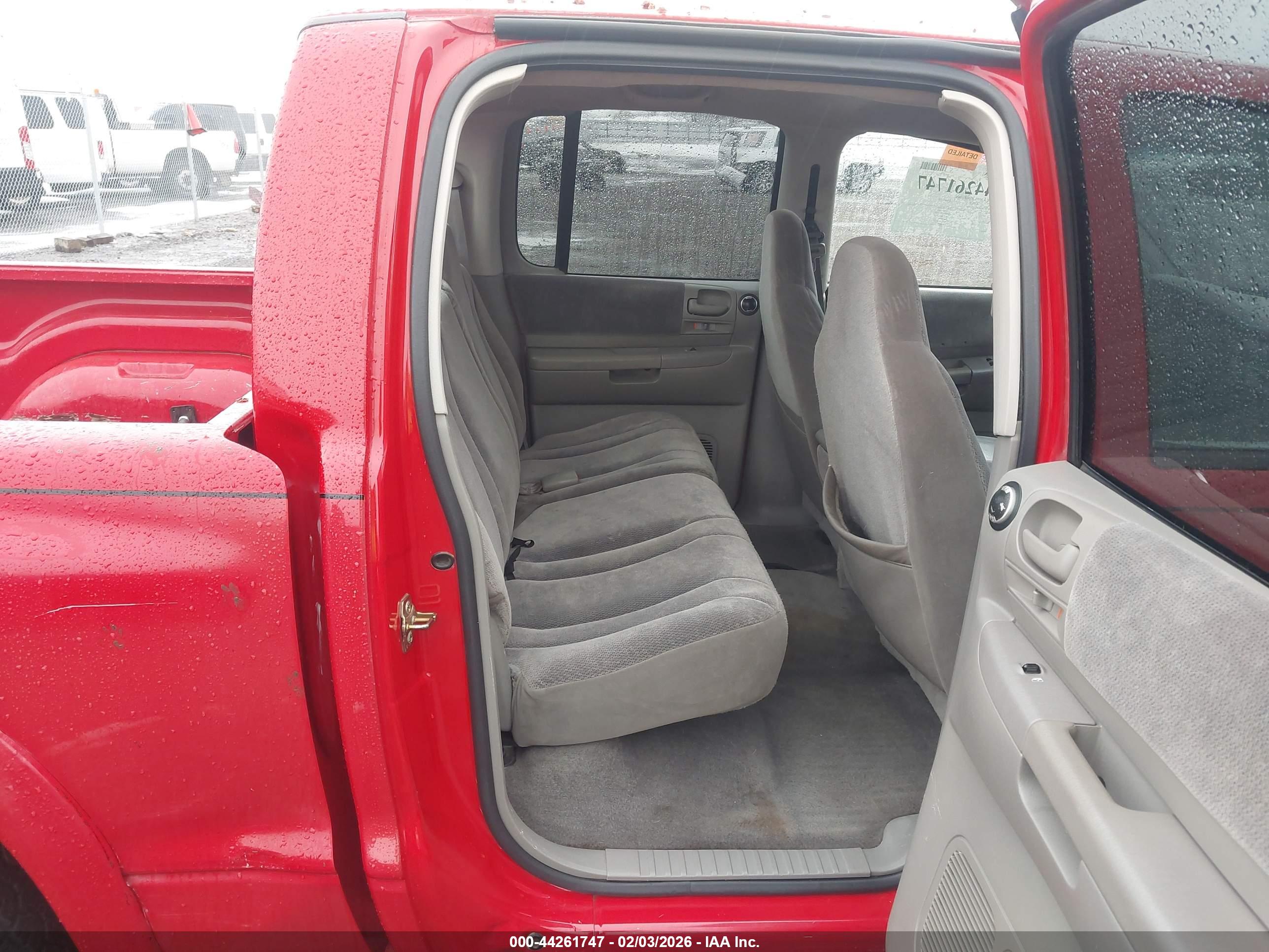 DODGE DAKOTA image 8