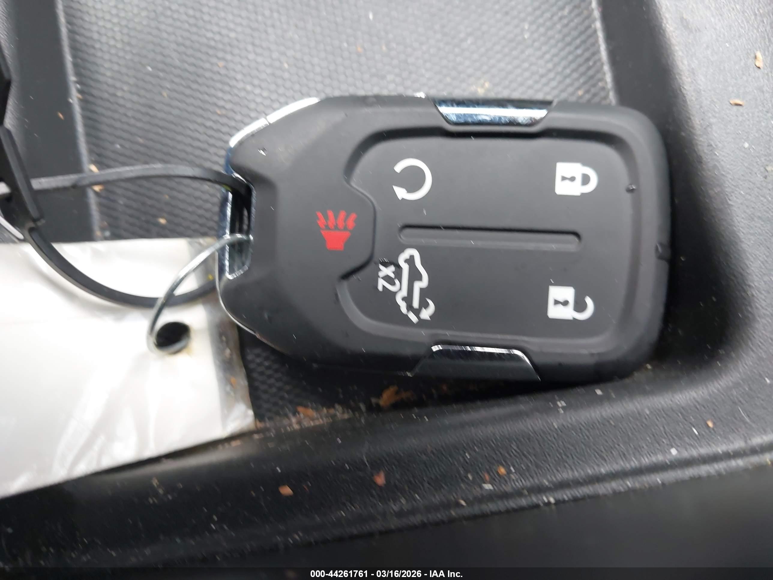 GMC SIERRA image 11
