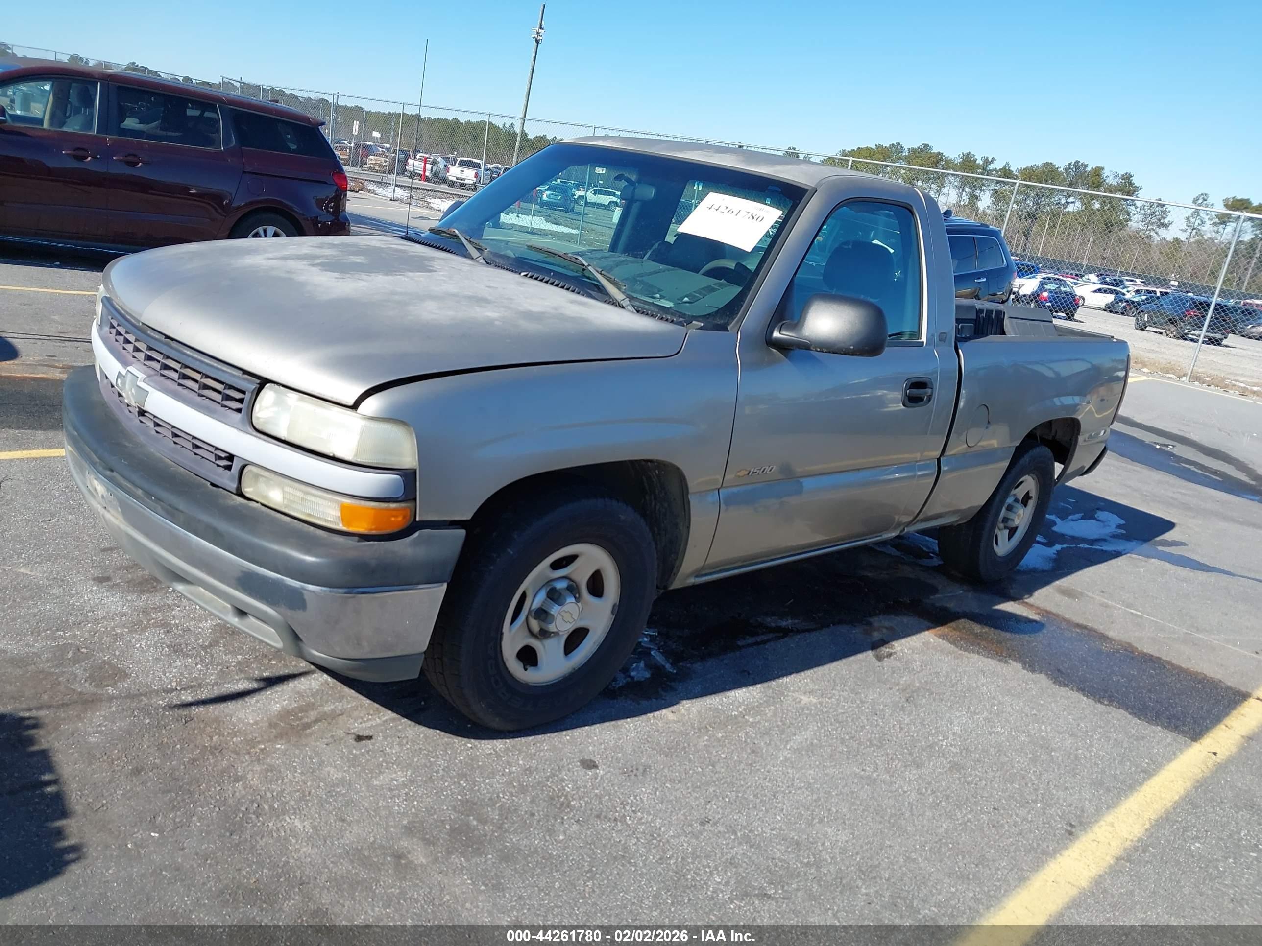 CHEVROLET SILVERADO image 2