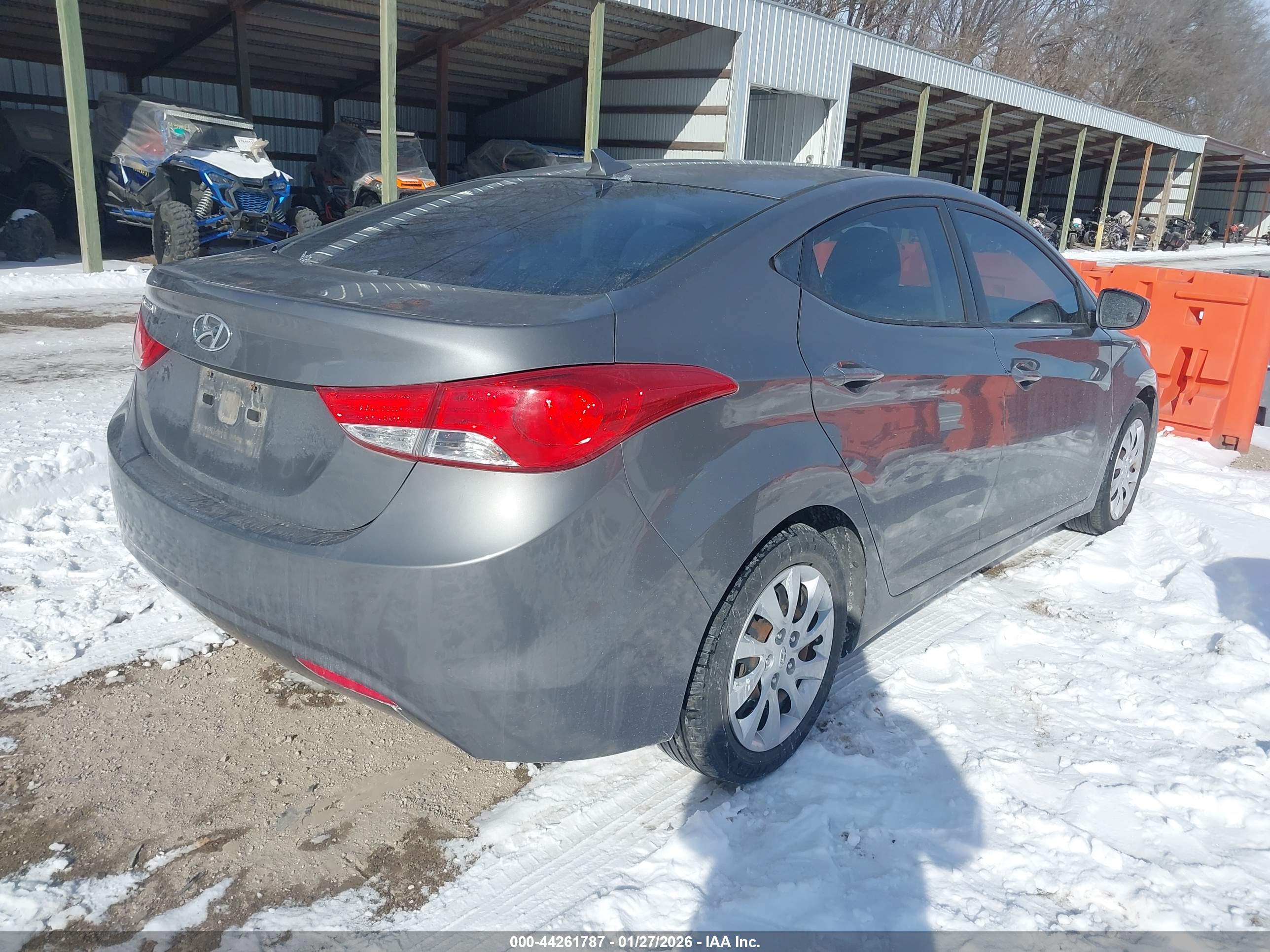 HYUNDAI ELANTRA image 4