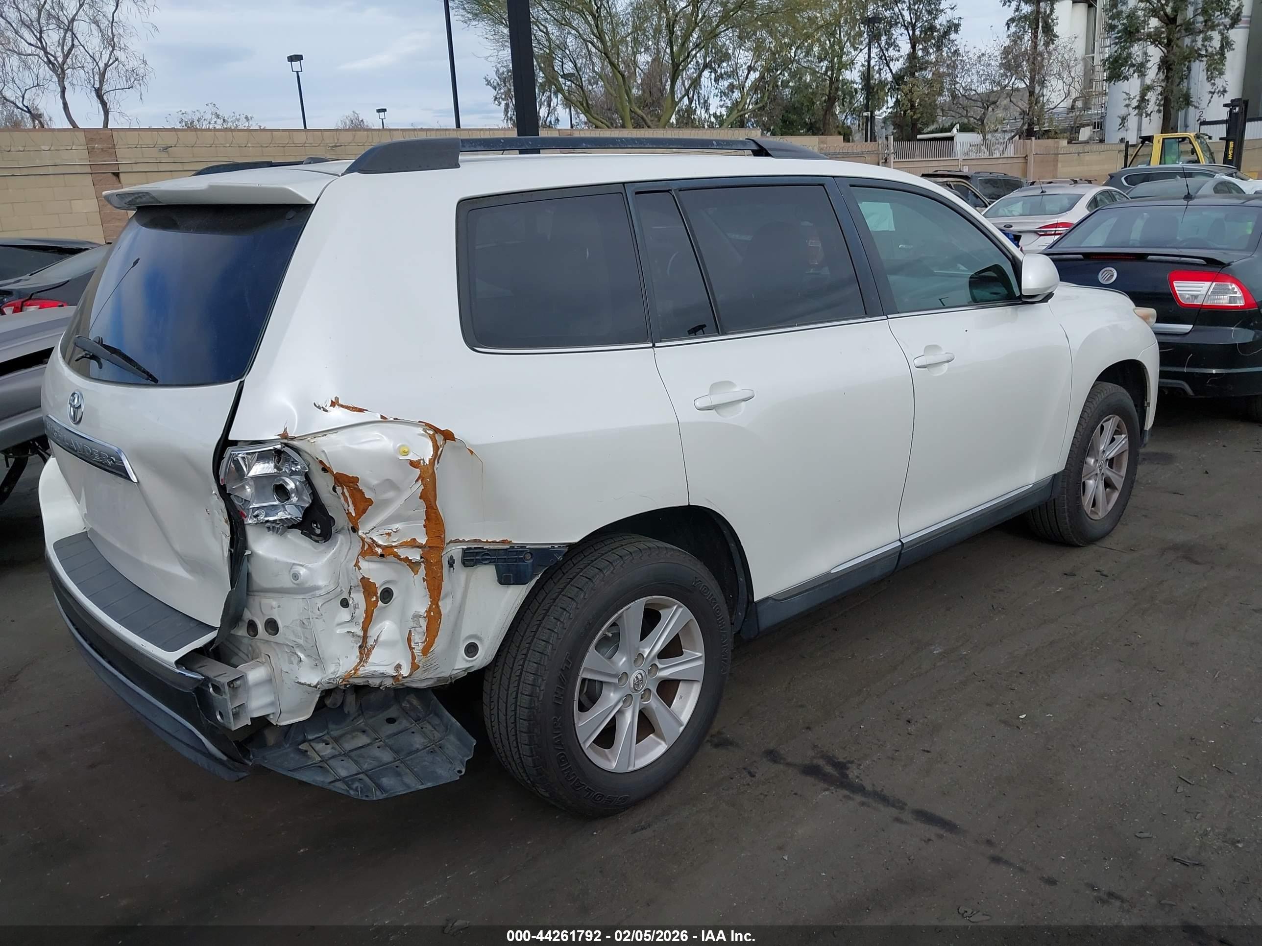 TOYOTA HIGHLANDER image 4