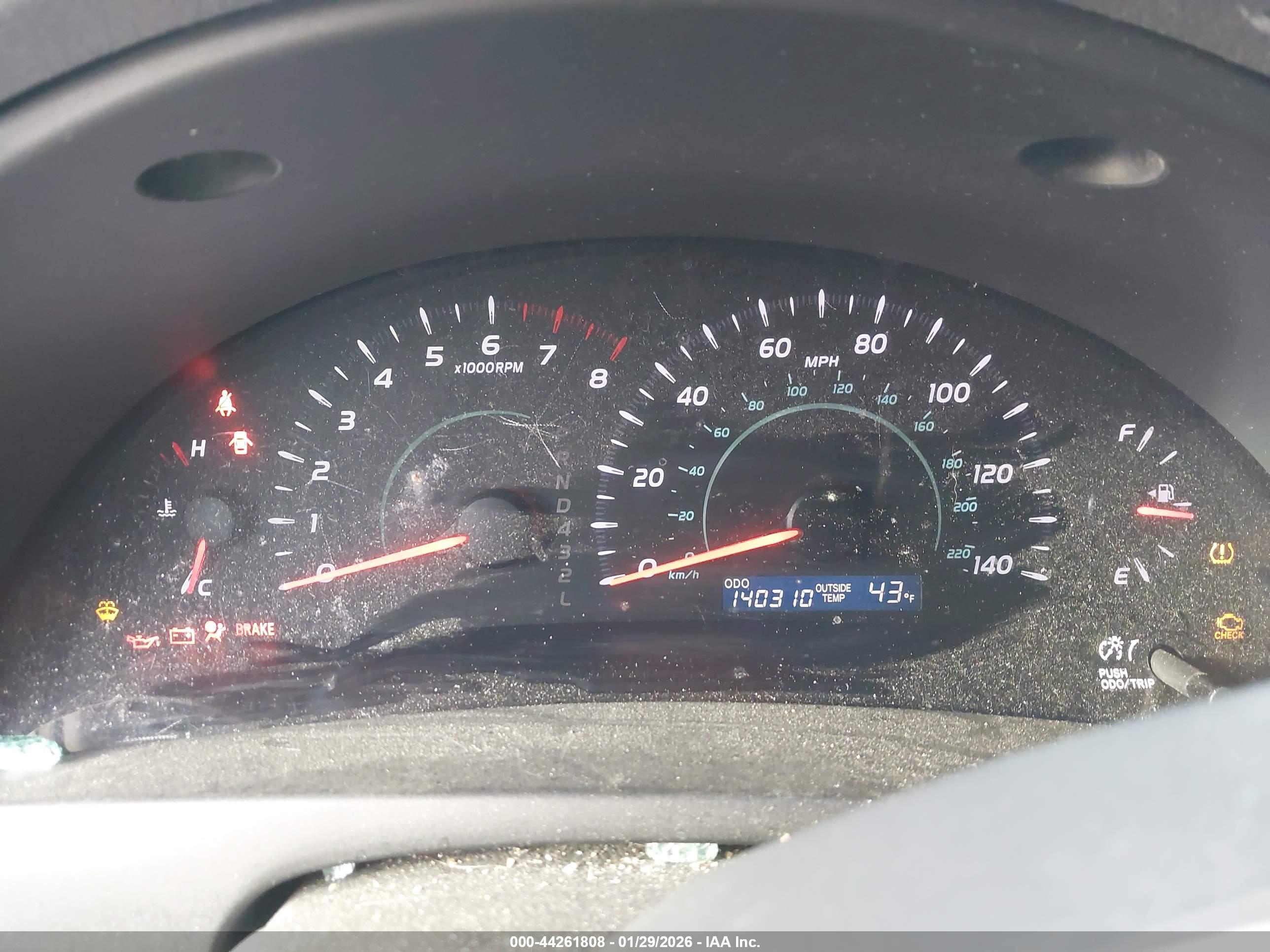 TOYOTA CAMRY image 7