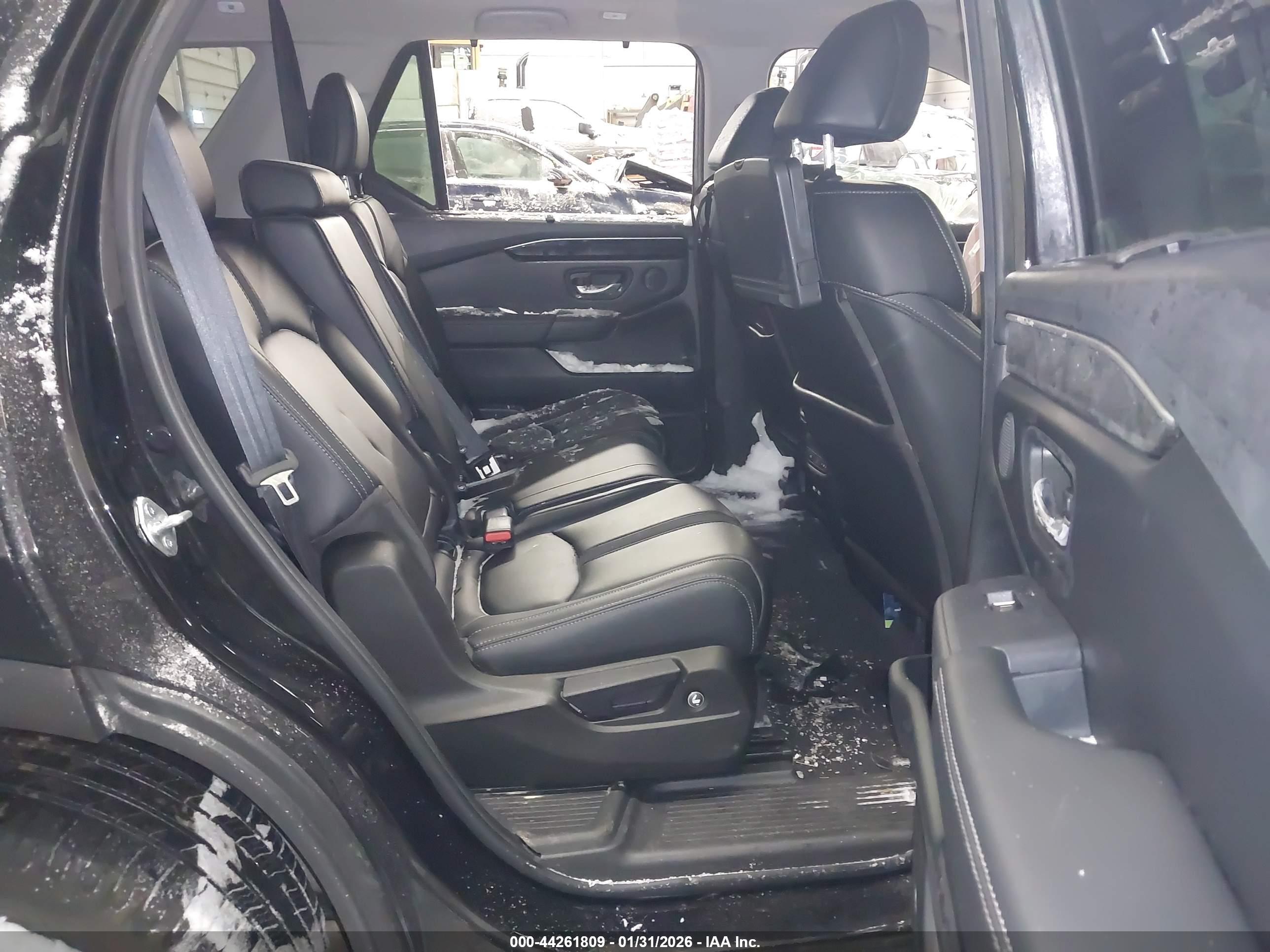 HONDA PILOT image 8