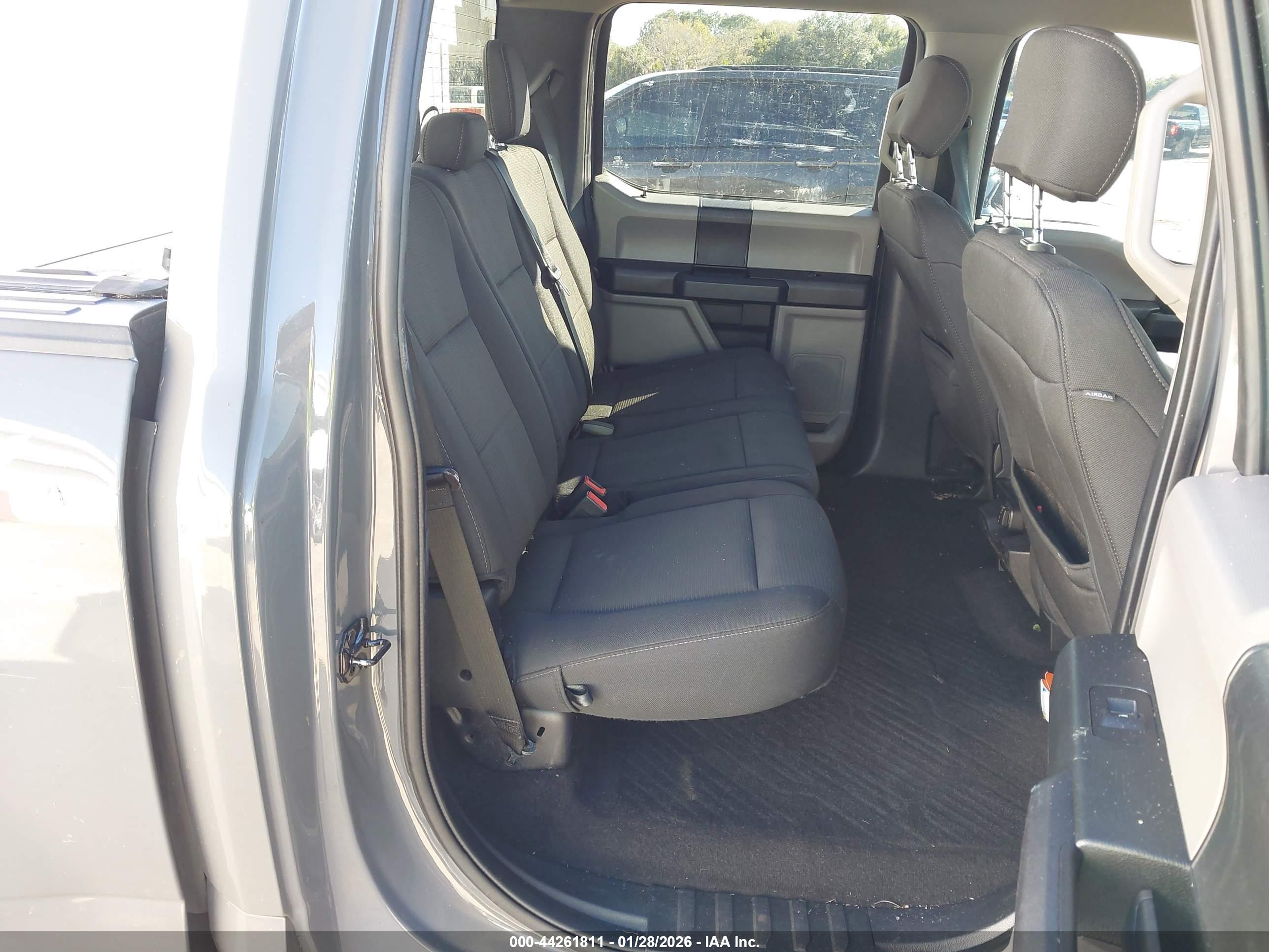 FORD F-150 image 8