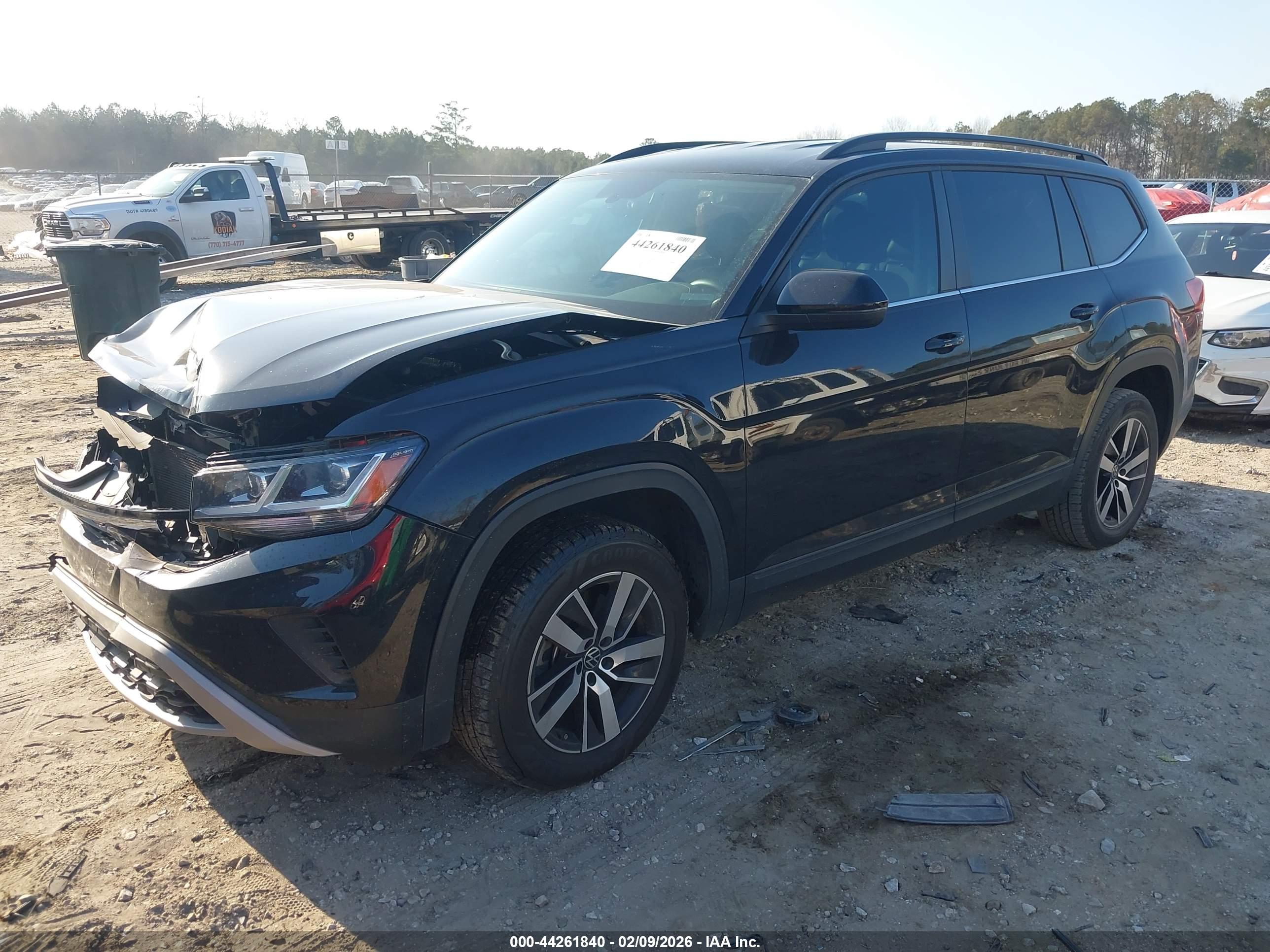 VOLKSWAGEN ATLAS image 2